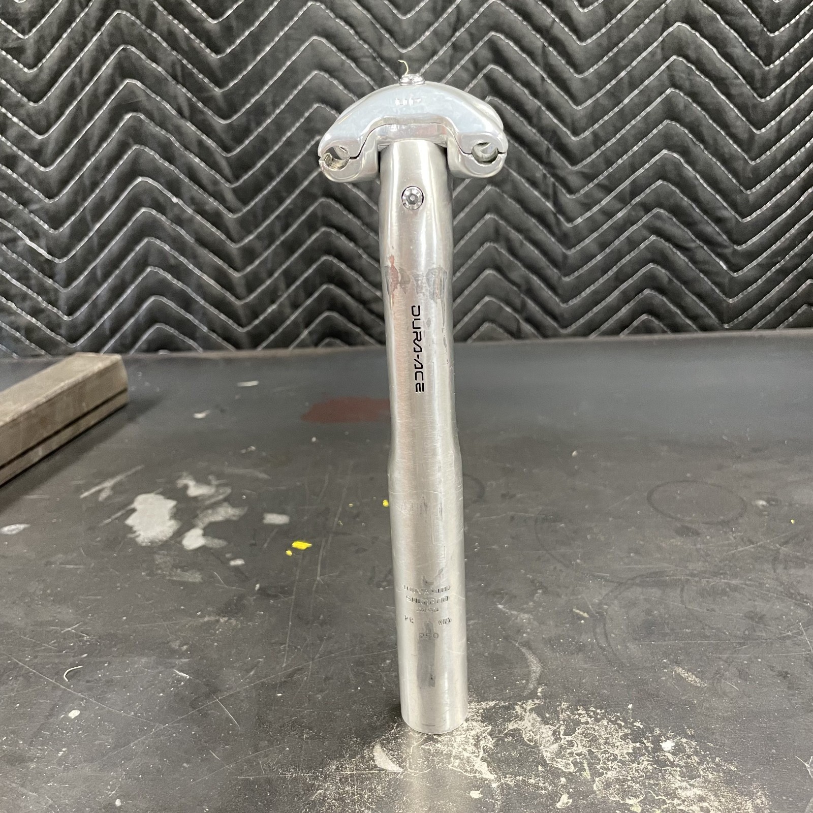 Vintage Shimano Dura-Ace Aero Seatpost – 25mm x 200mm – Used