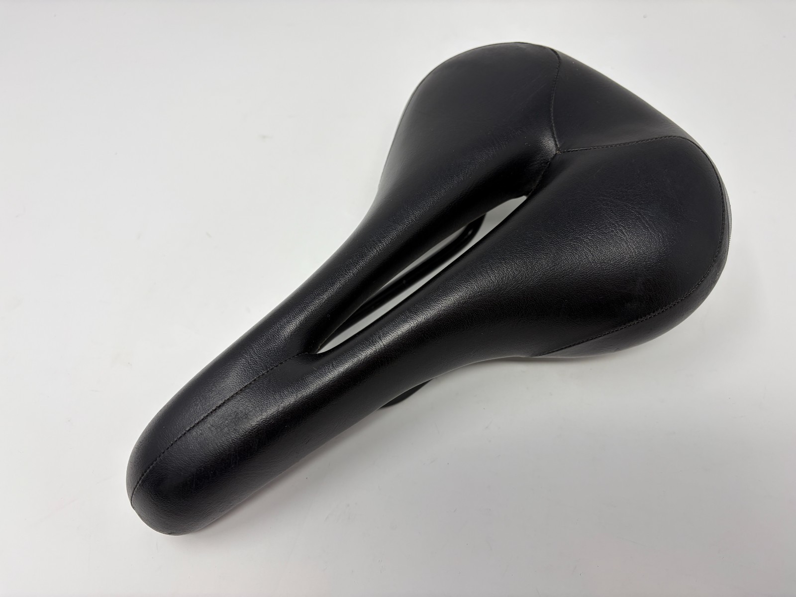 TERRY BUTTERFLY WOMEN’S SADDLE Fec Alloy Rail Bike Seat 155x260mm 330g