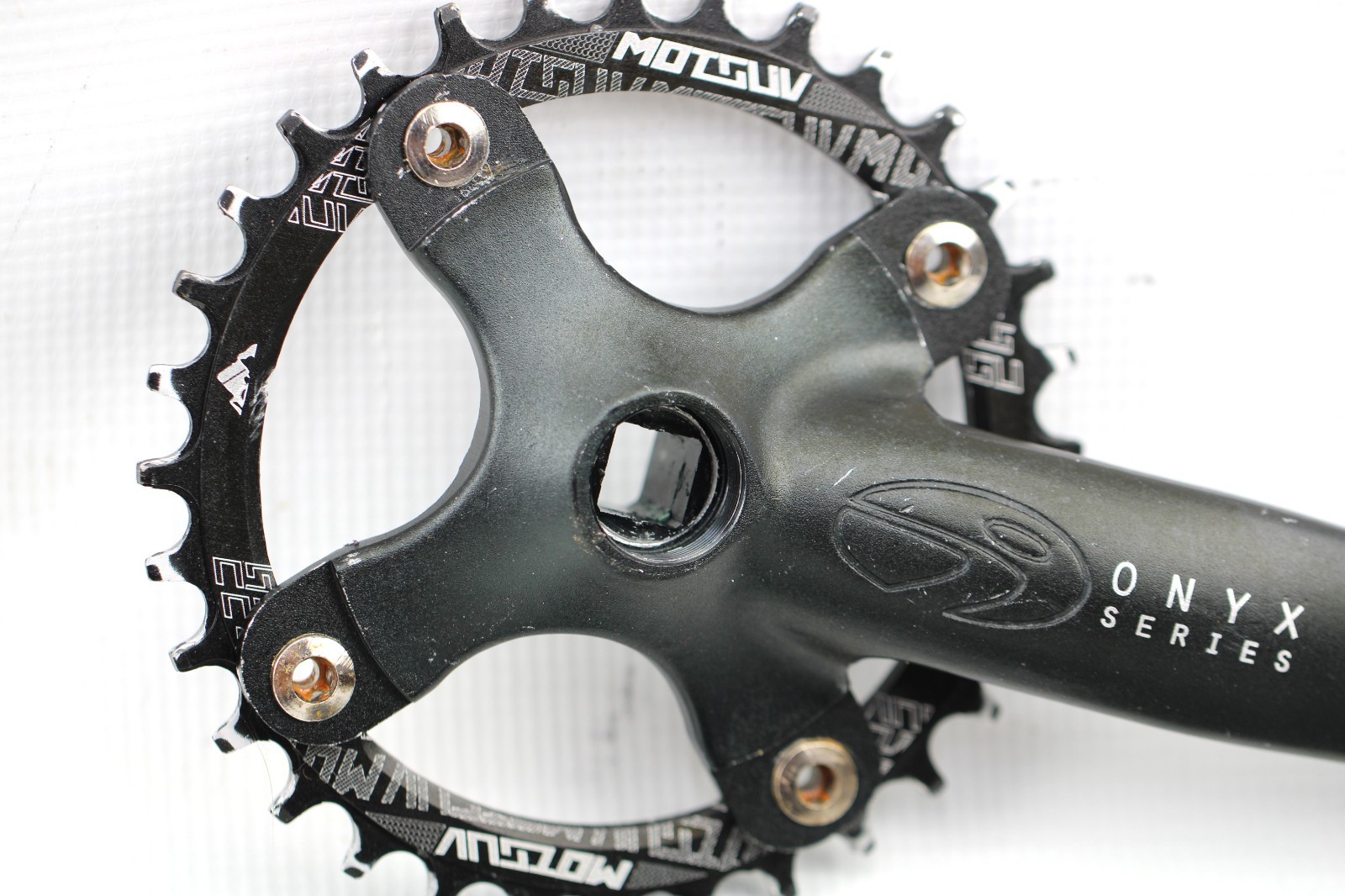 TREK ONYX CRANKSET Mountain Bike 175mm 32t 580g Single Square Taper