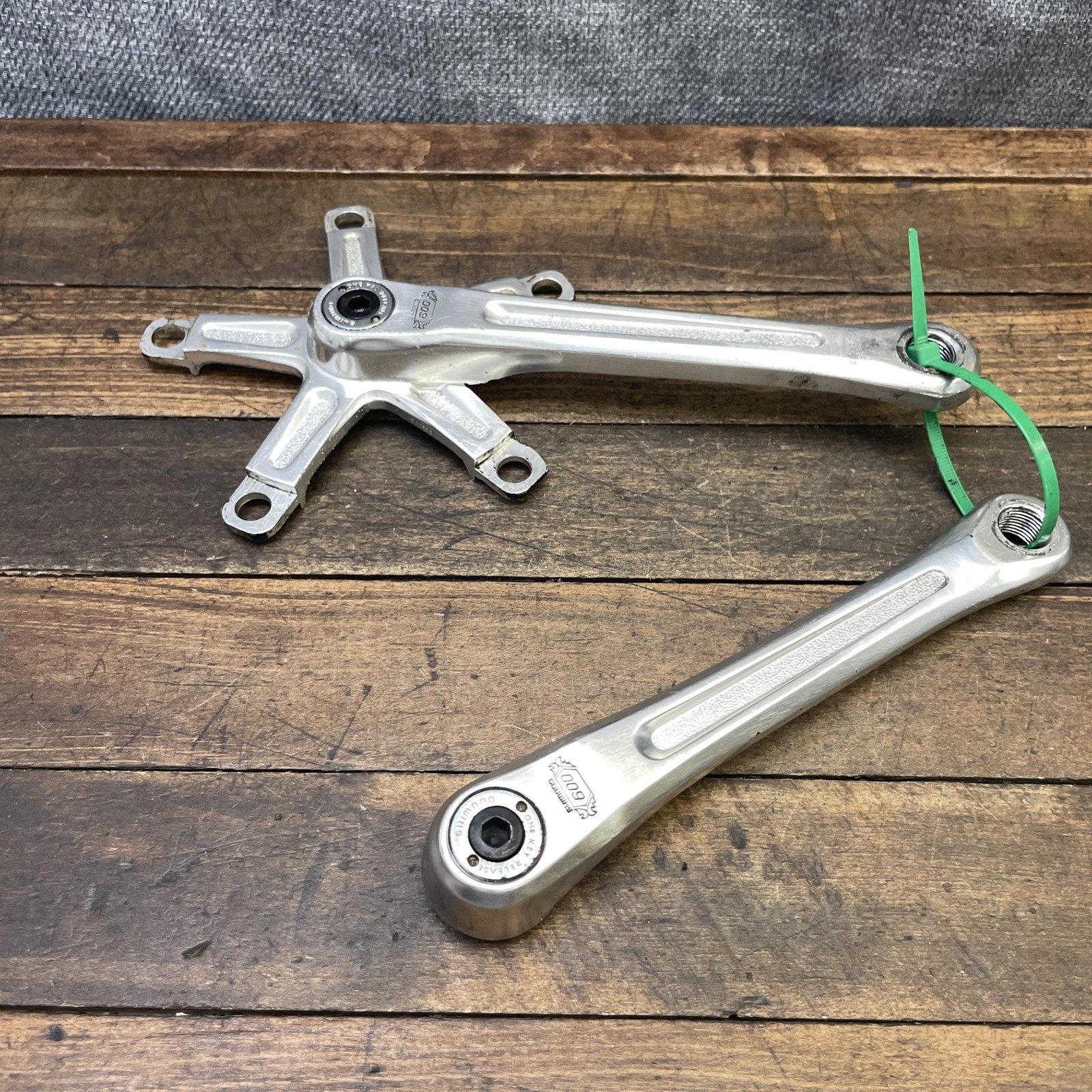 Vintage Shimano 600 Arabesque Crank Set 170mm 130 BCD Old School BMX Cranks