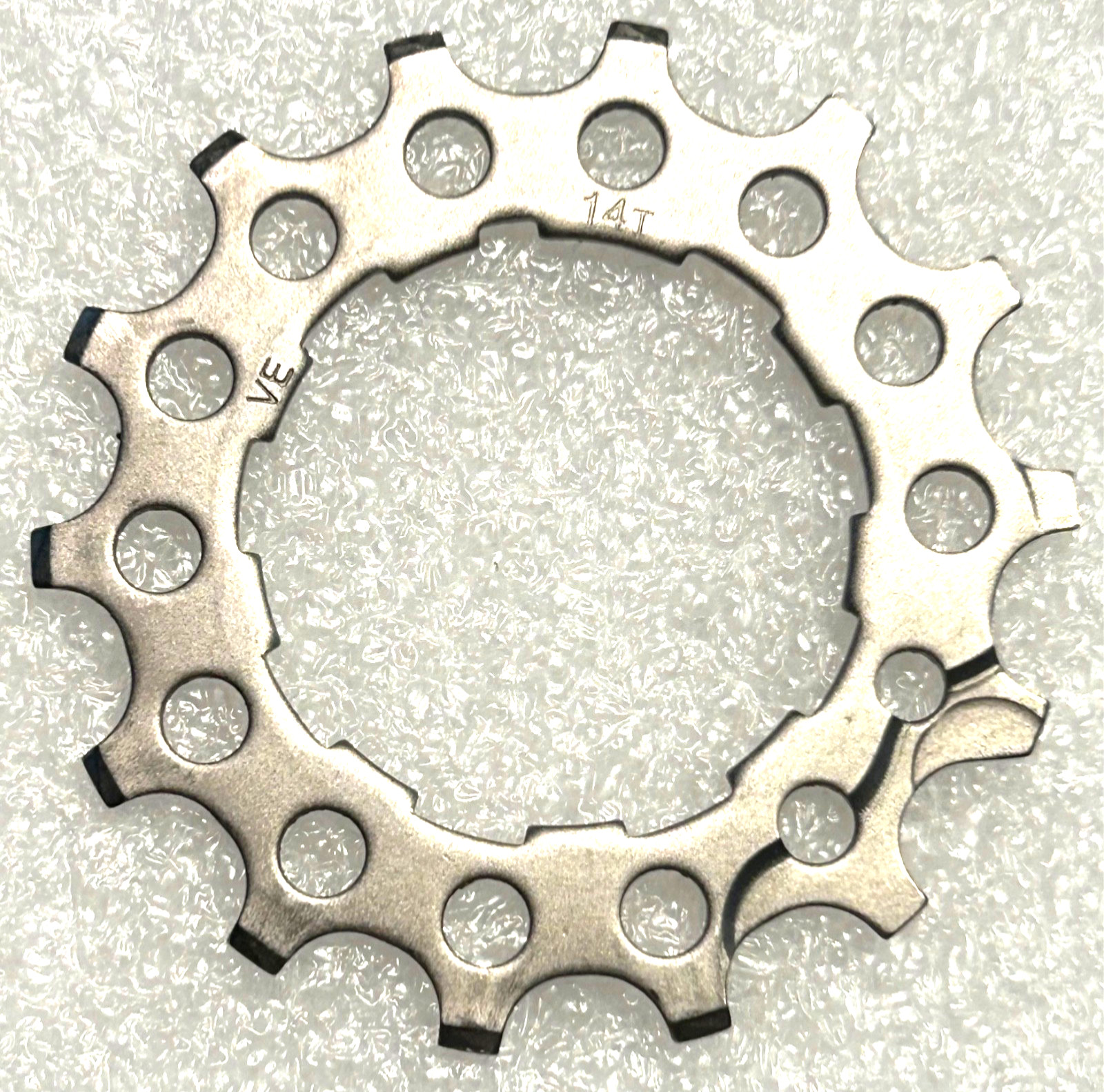 SHIMANO – DURA ACE – CSST SET – CS700 – 9 SPD. – 11 x 23T. – VINTAGE – USED