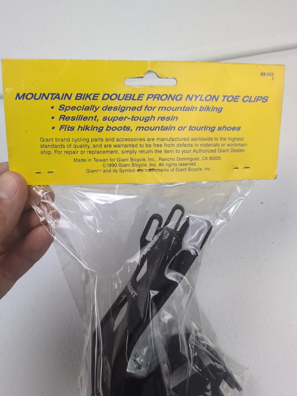Giant Mountain Bike Double Prong Nylon Toe Clips Strap Set New NOS Cycling Parts