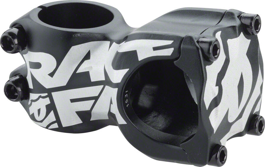 RaceFace Chester Stem – 70mm, 31.8 Clamp, +/-8, 1 1/8″, Aluminum, Black