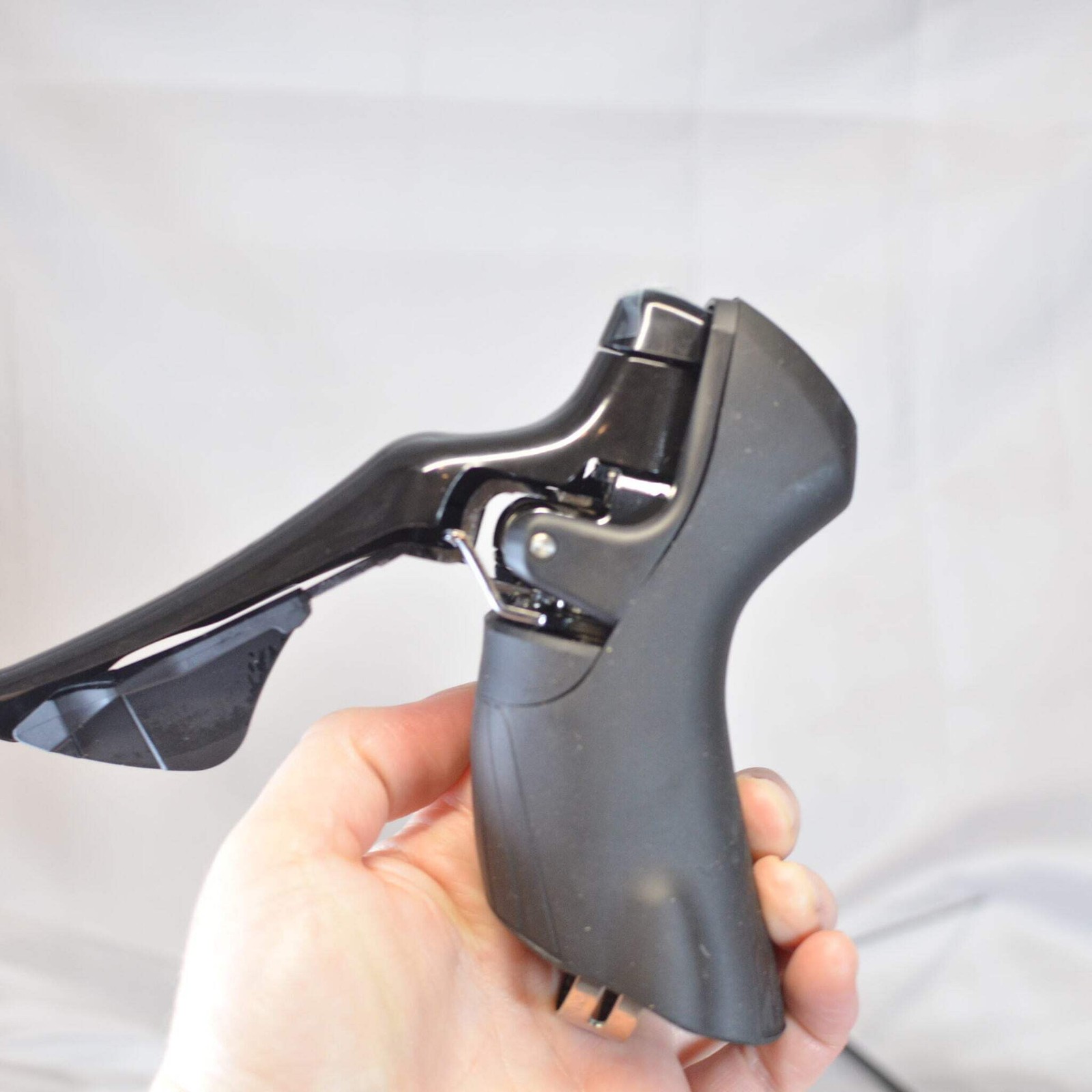 NEW Shimano 105 R7000 ST-R7000 RIGHT/REAR 11 Speed Shifter + Cables