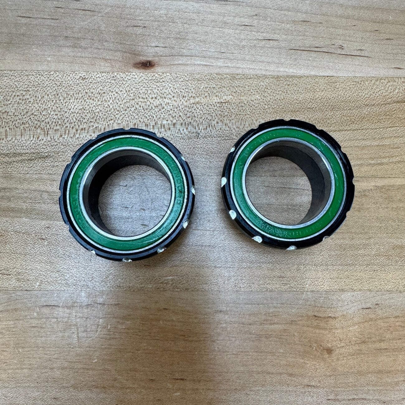 Enduro ITA Italian Threaded Bottom Bracket for 30mm Spindles 93g
