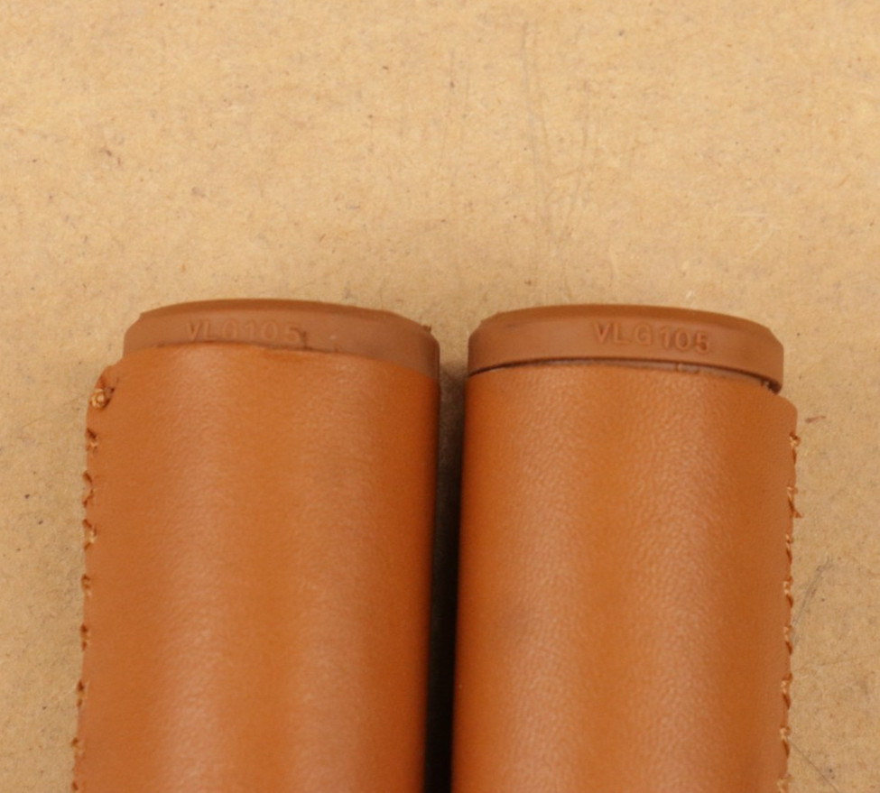 Brooks Natural Leather Covered Rubber Grips VLG105 – Honey, Vintage