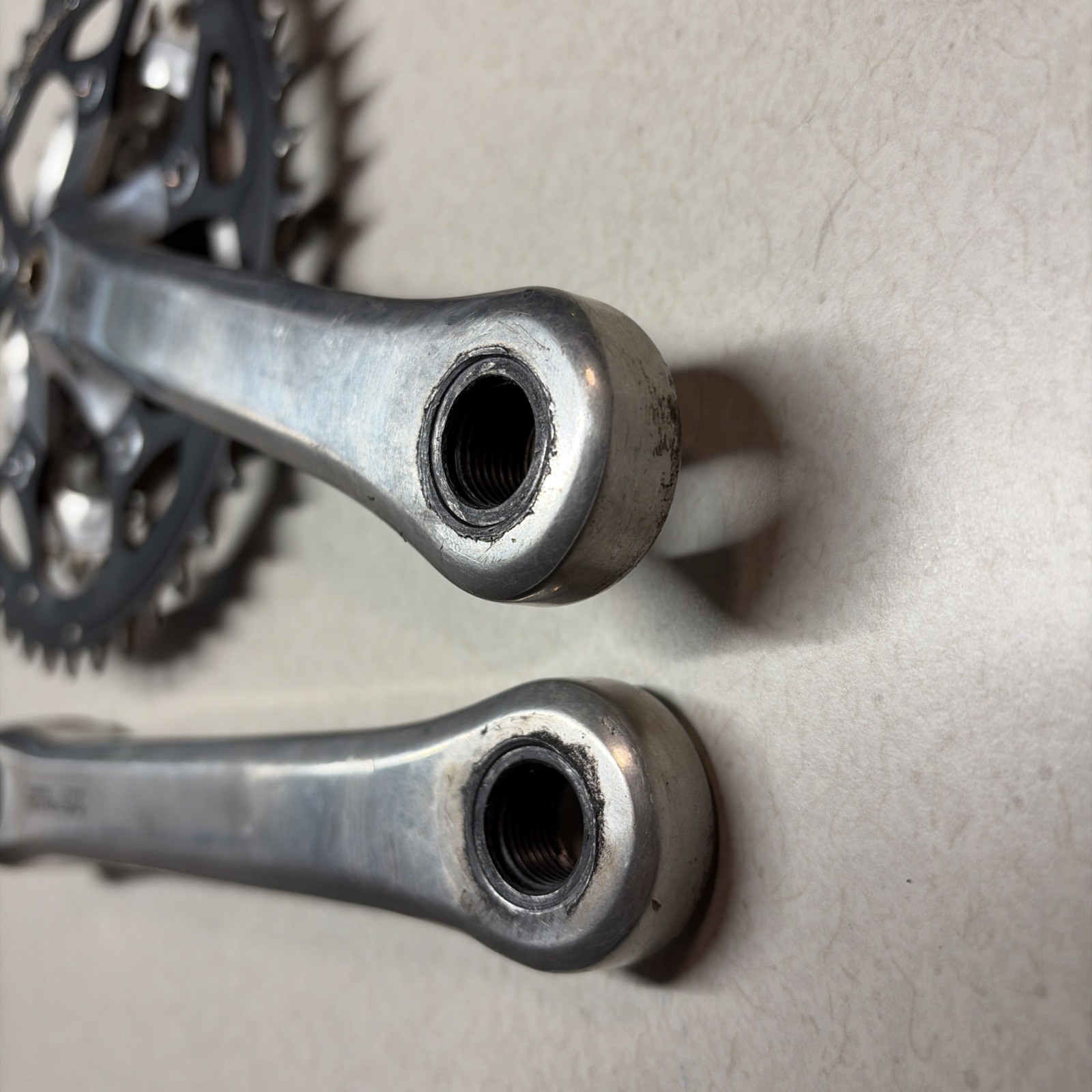 Shimano Deore LX Cranks FC-M563 Triple Mountain Bike 175 Crankset 94BCD 42/32/22