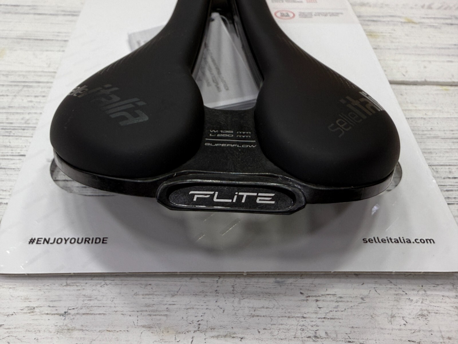 Selle Italia Flite Boost TM Superflow Manganese Rail Saddle Black S3(135x248mm)