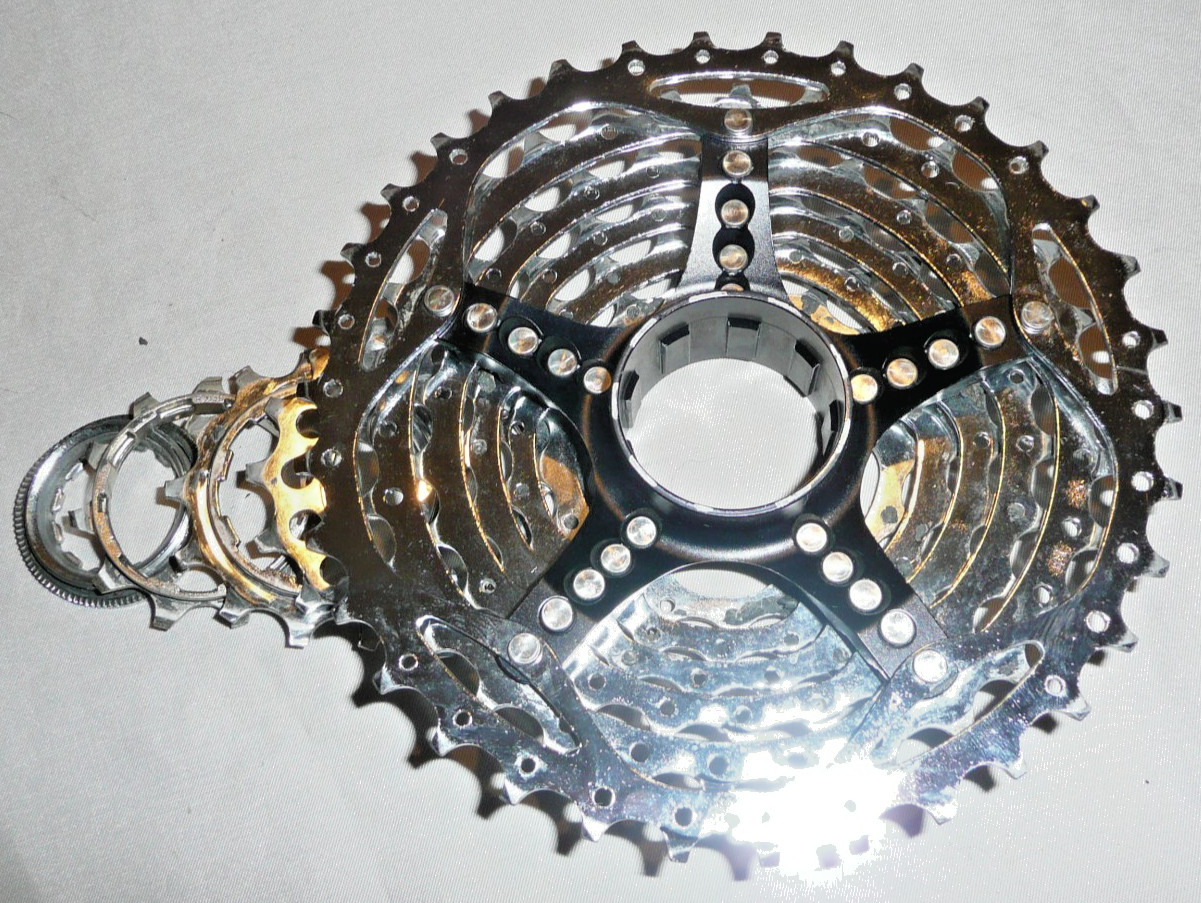 Shimano Deore XT CS-M750 Cassette – 9 Speed 11-34 tooth – Nice!