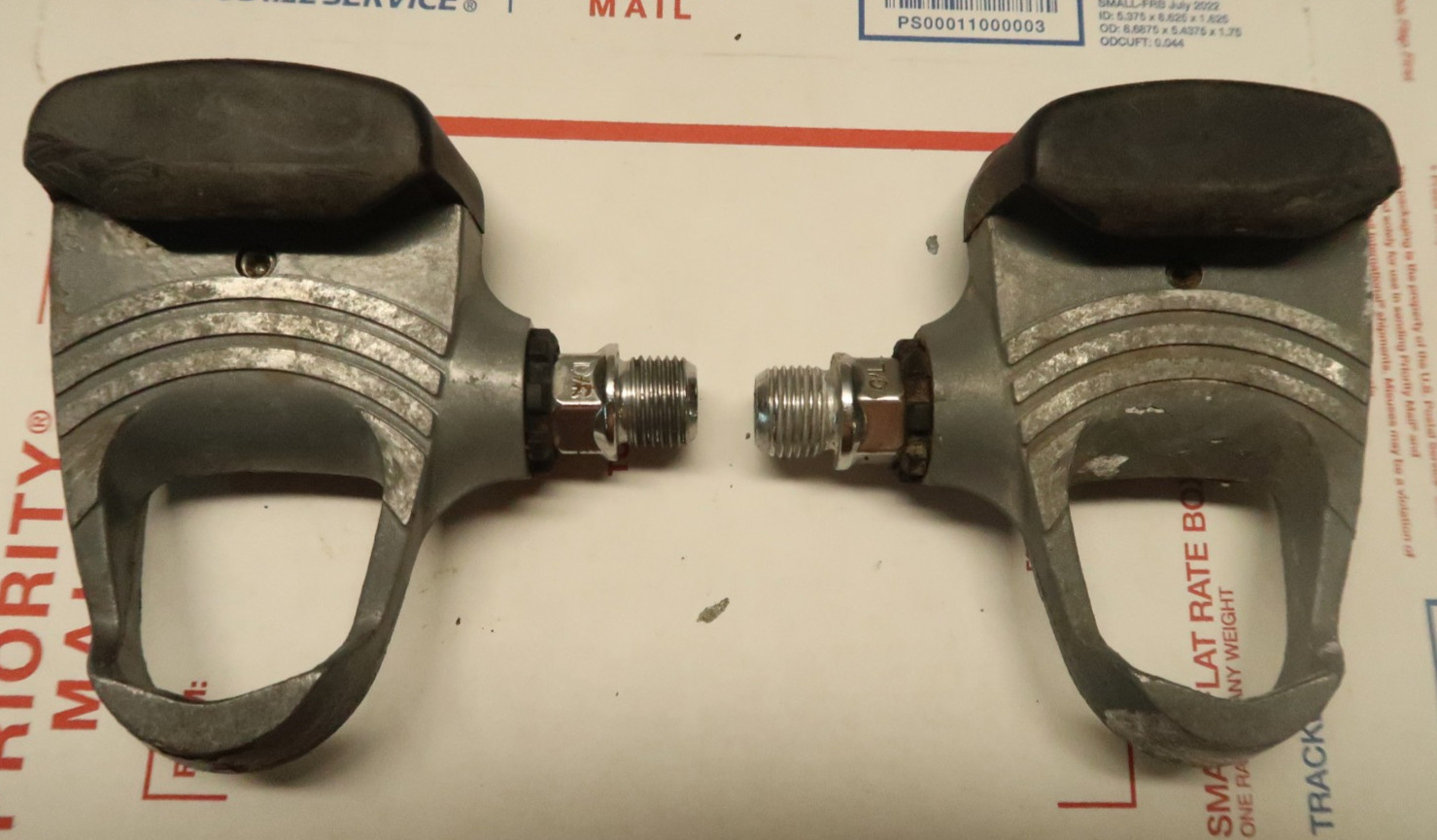 Campagnolo Look Style Clipless Pedals 1990’s Grey Free USPS Priority Mail Shippi