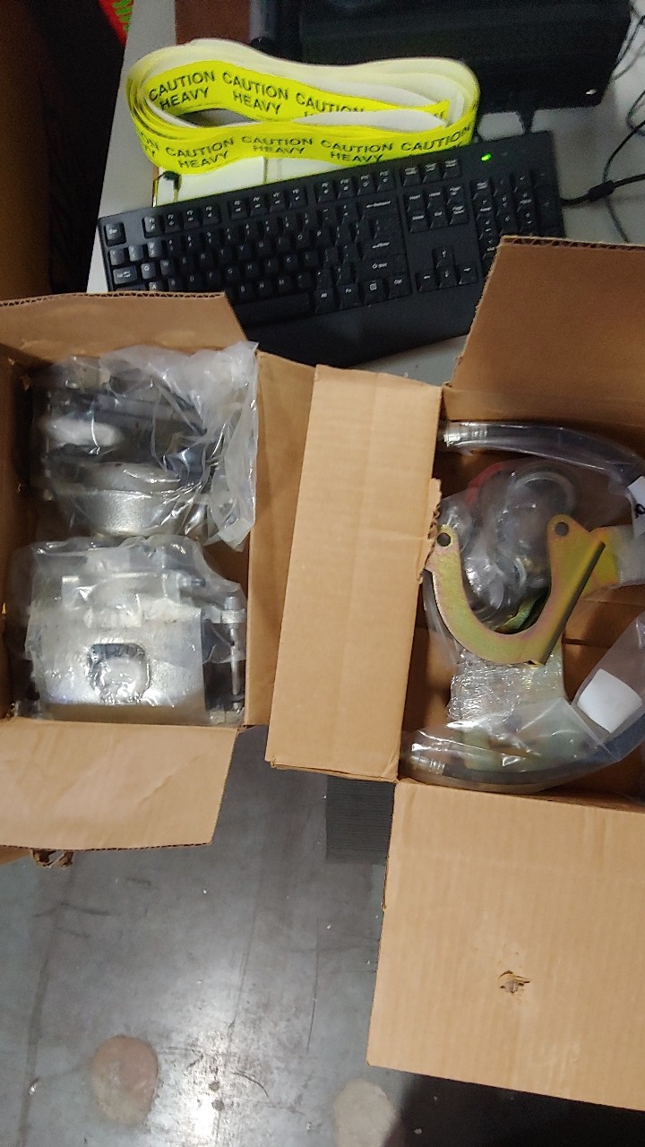 Front Disc Brake Rotor & Caliper Kit