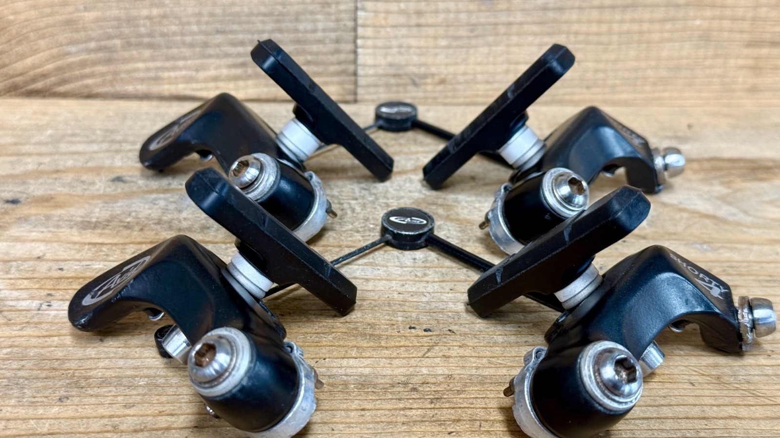 Avid Shorty 4 Canti Cantilever Brake Set w/ Bridge Wire