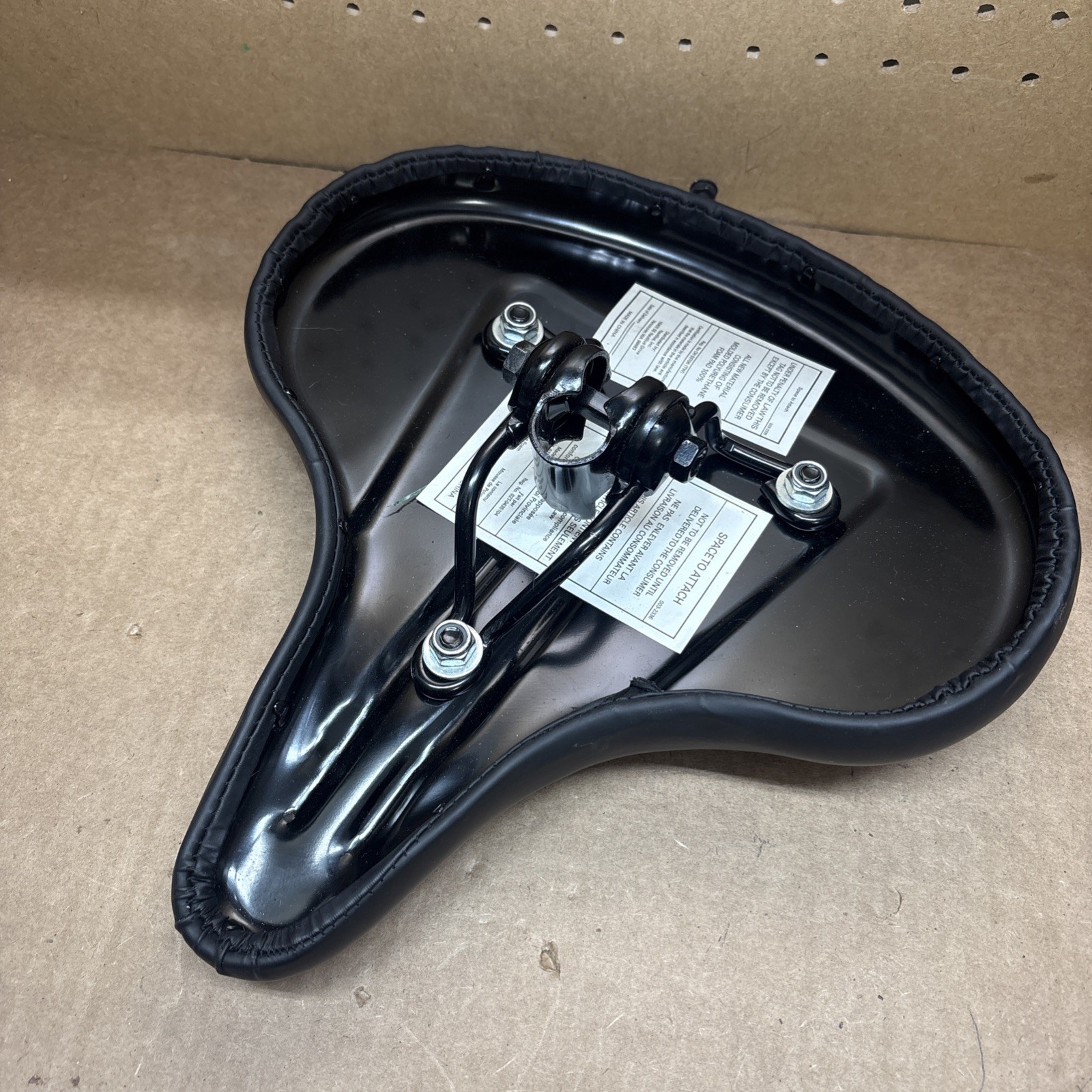 SCHWINN EXTRA WIDE COMFORTABLE SADDLE SEAT BICYCLE BLACK