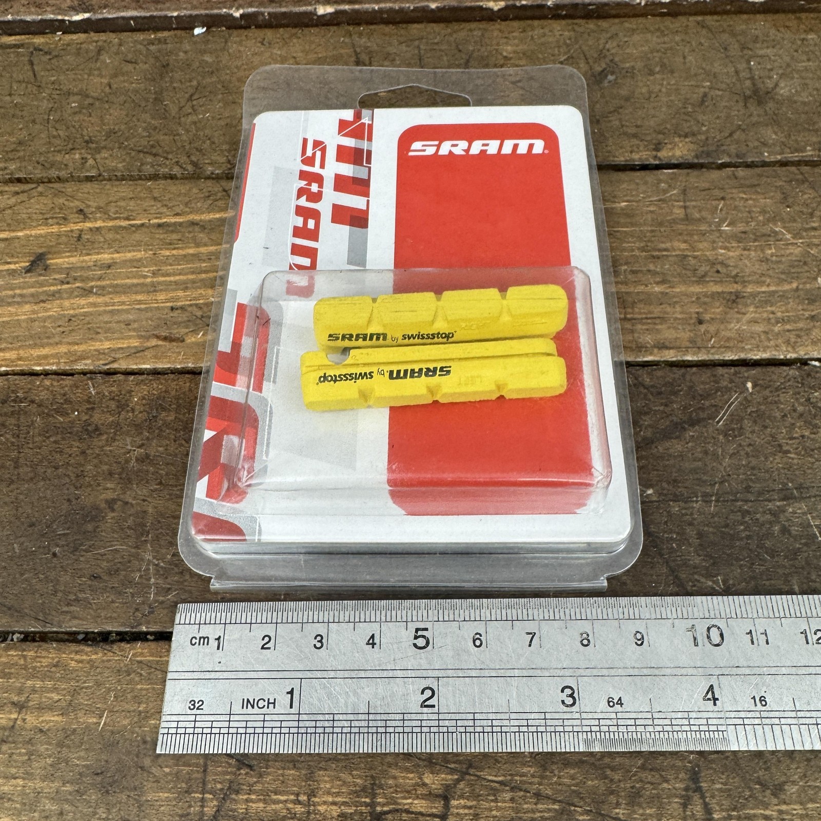 SRAM Road Brake Pad Inserts Yellow Carbon Rim SwissStop 11.5115.000.010