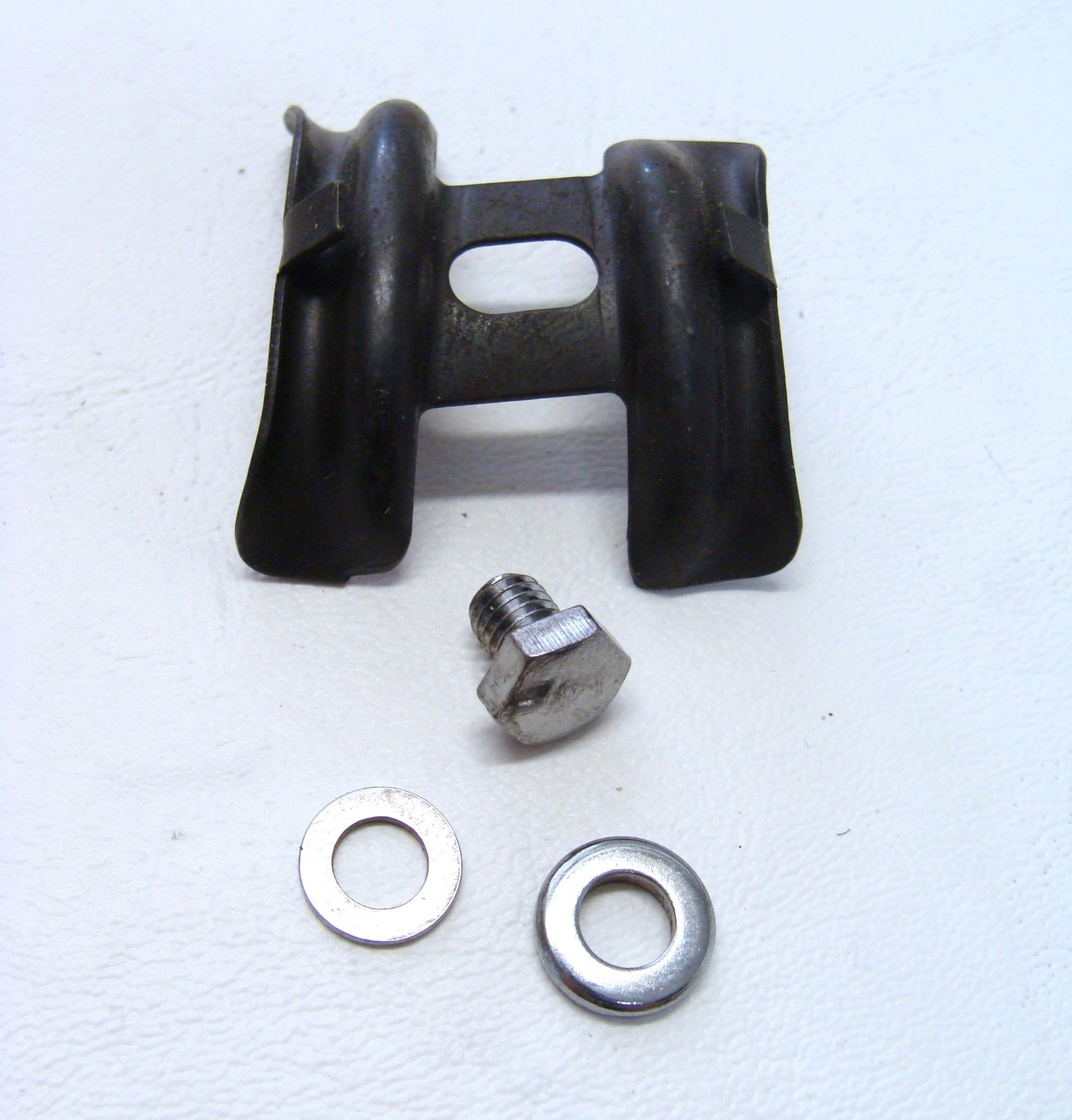 ~ NOS Campagnolo Bottom Bracket Stainless Steel Cable Guide – NIP ~