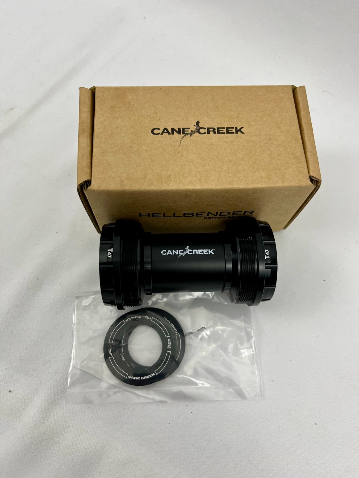 NIB Cane Creek Hellbender 70 Bottom Bracket Black T47 External 24mm Shimano