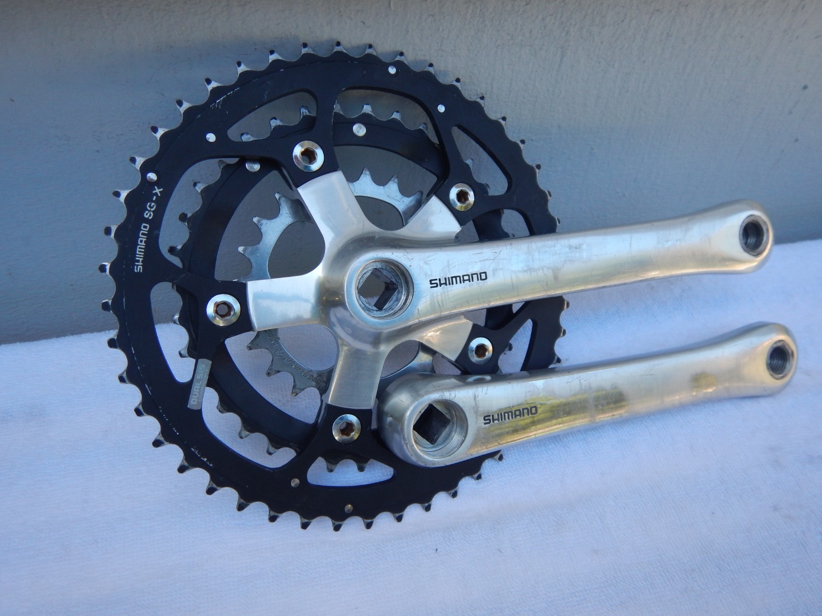 Shimano FC-M730 Vintage Mountain Bike Triple Cranks 175 Crankset Deore XT w/BB