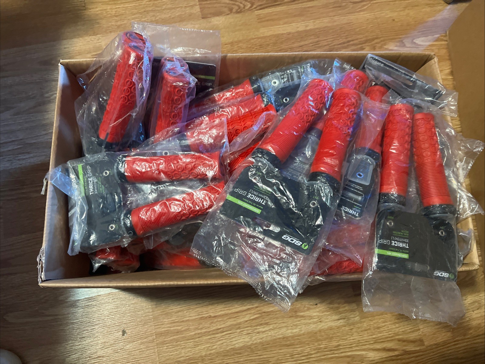 74 Pairs of SDG Thrice Lock-On Mountain Bike Grips 33mm, 31 MM Red, Purple, Etc