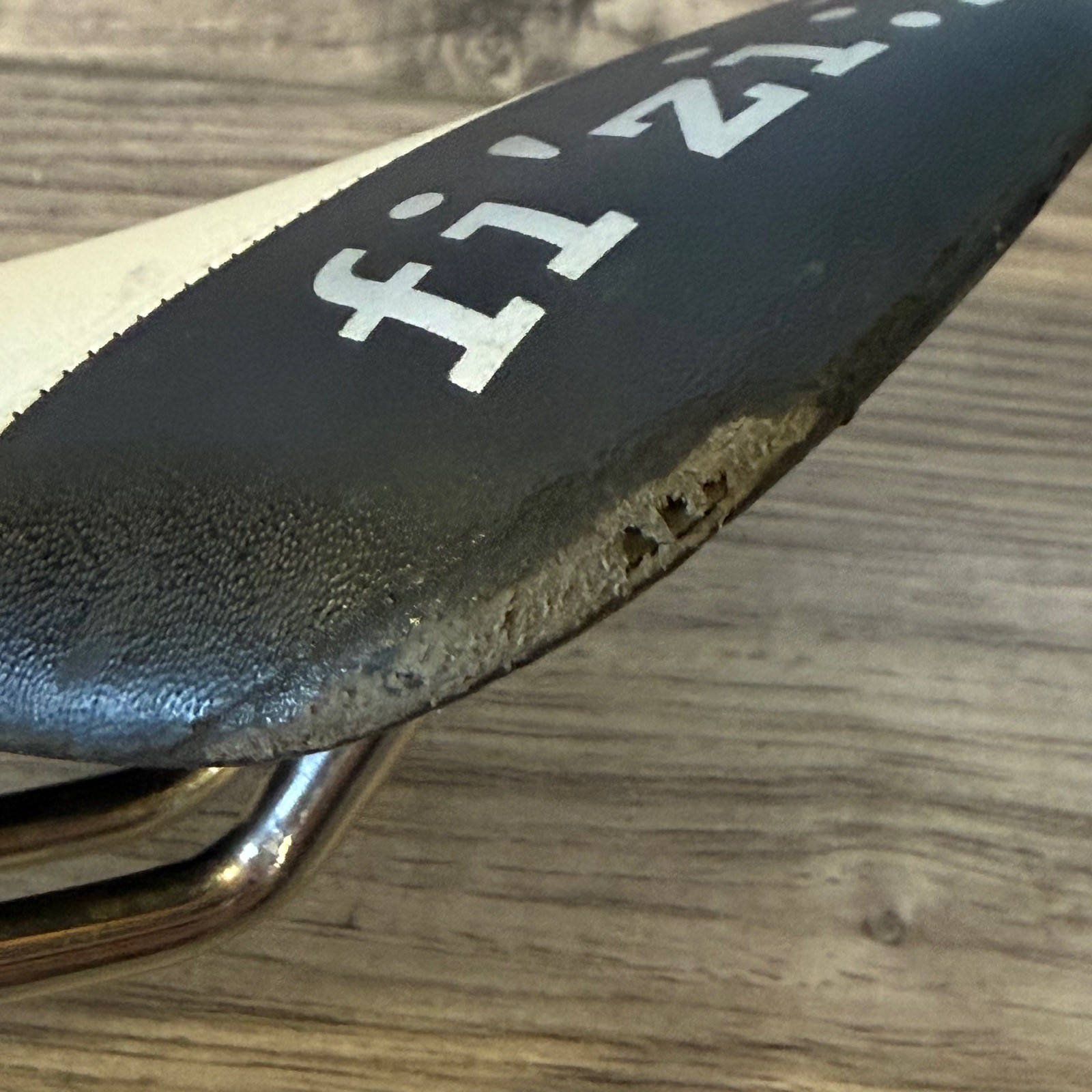 Fizik Antares Saddle K:IUM Ti Alloy Rails White with Black 139mm
