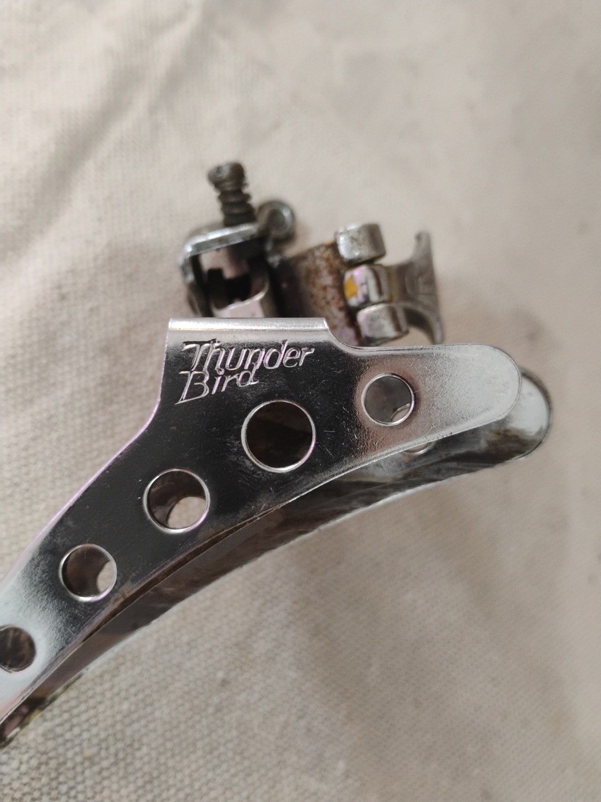 Vintage Shimano Thunderbird Front Derailer 1″ Mounting Brackets