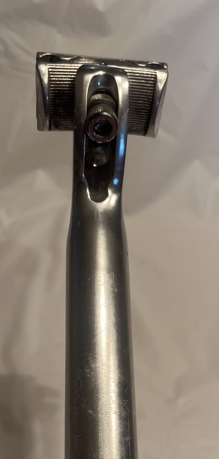 Polished Silver Seatpost 27.2mm x 250mm Offset 20mm Unbranded Seat Post 240g