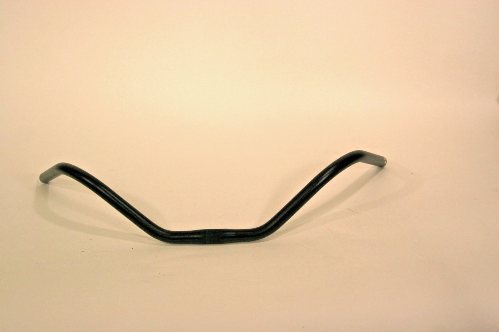 Fuji Beach Cruiser Black Alloy Handlebar 26m Clamp 27″Wx6″H 30 Degree Sweep HBZB