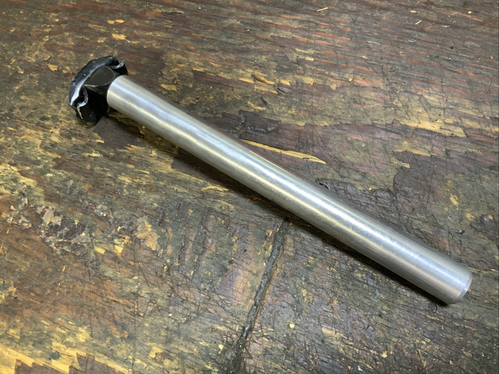 Kalloy 26.8mm Seatpost 275mm long Single Bolt