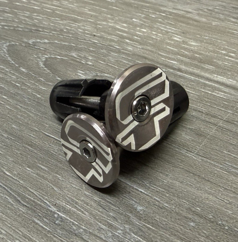 GT Mid School Repop Bicycle Bike Handlebar Bar End Plugs Gray Mountain BMX