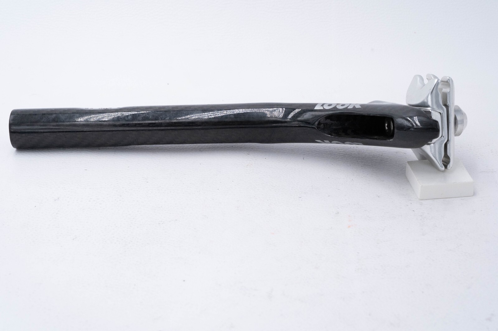 NOS LOOK ERGOPOST TI CARBON SEATPOST 25.0 mm 2 BOLTS 255 mm VINTAGE ROAD RACING