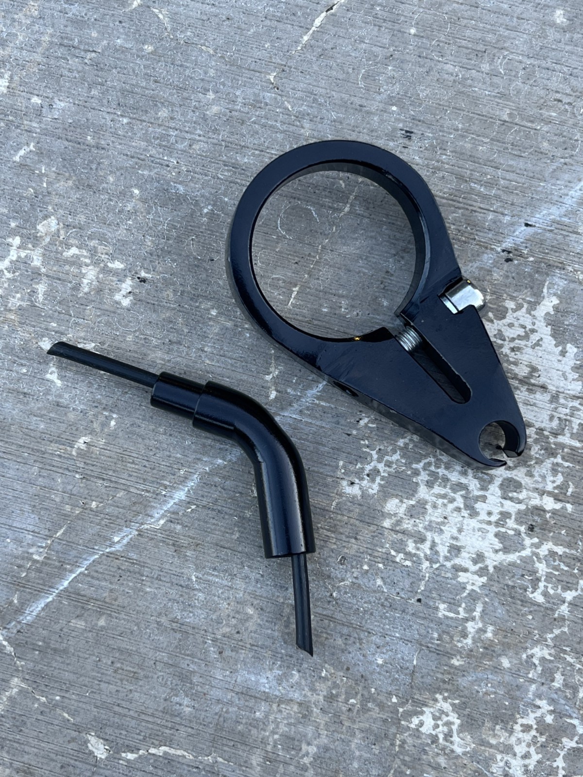 NOS Unbranded Machined Alloy 1 1/8″ Front Brake Cable Stop | Black