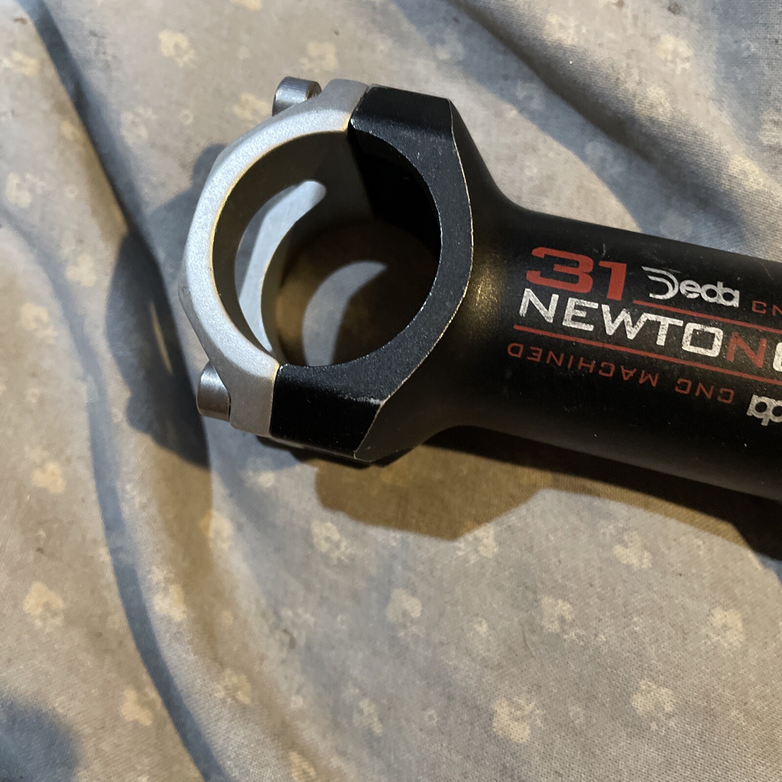 deda newton 31 threadless stem 11cm 31.8