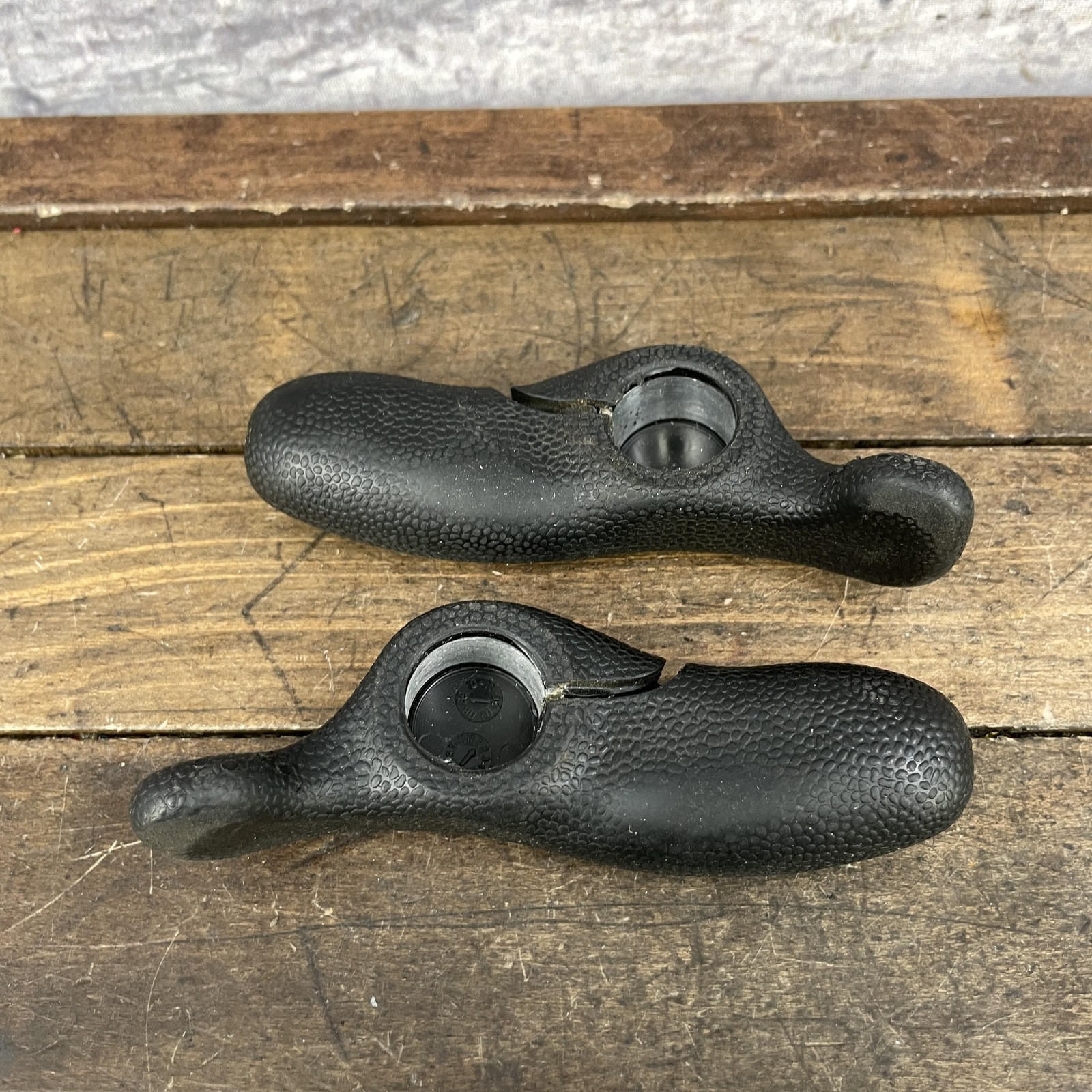 Giant Contact Ergo Bar Ends Black Plastic Ergonomic 4.5in Pair MTB Flat Bar Bike