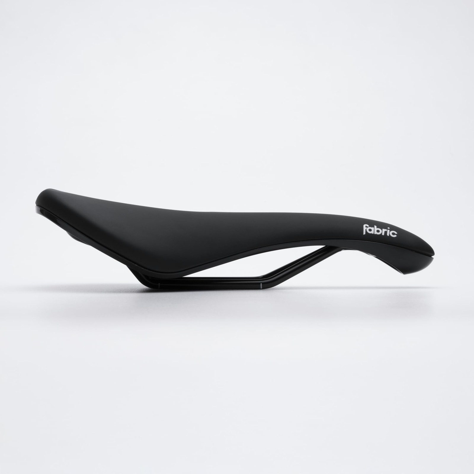 Fabric Scoop Sport Radius Saddle – Steel Rails – 142mm x 282mm