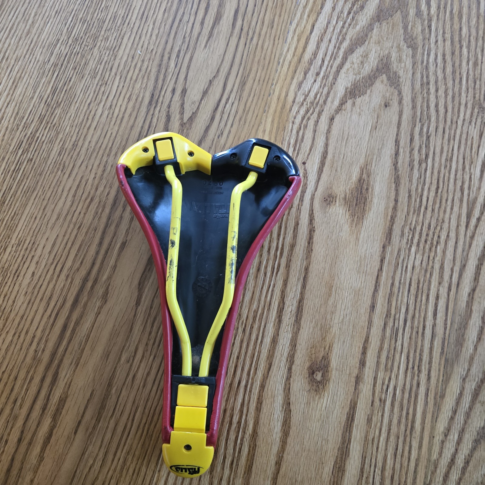 selle Italia Jan Ullrich Racing Leather Bicycle Saddle Seat Red Yellow Black