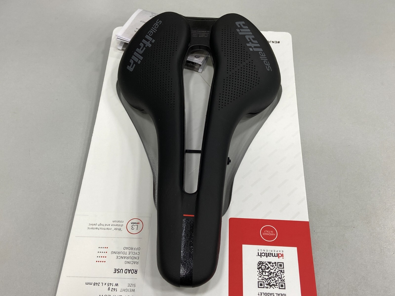 Selle Italia Flite Boost Kit Carbonio Superflow 145x250mm L3 Carbon Rail Saddle