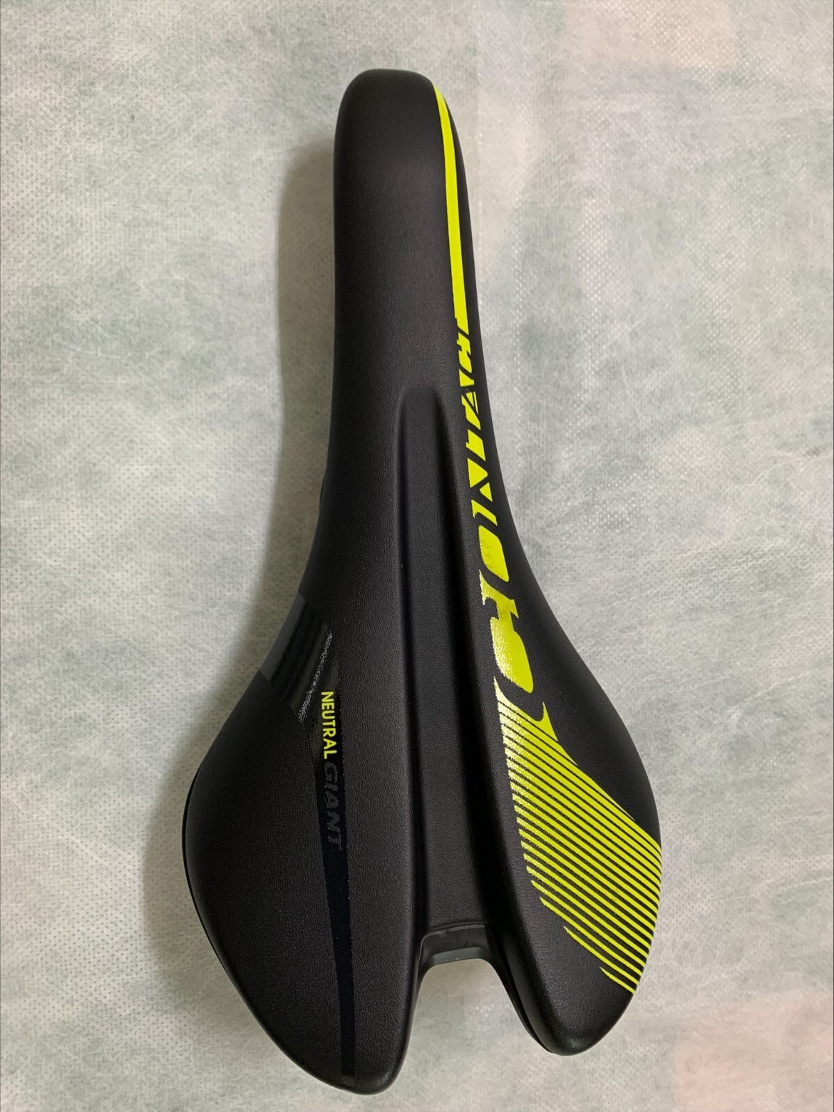 NEW Giant Contact Neutral Bike Saddle 279 x 140mm Black/yellow
