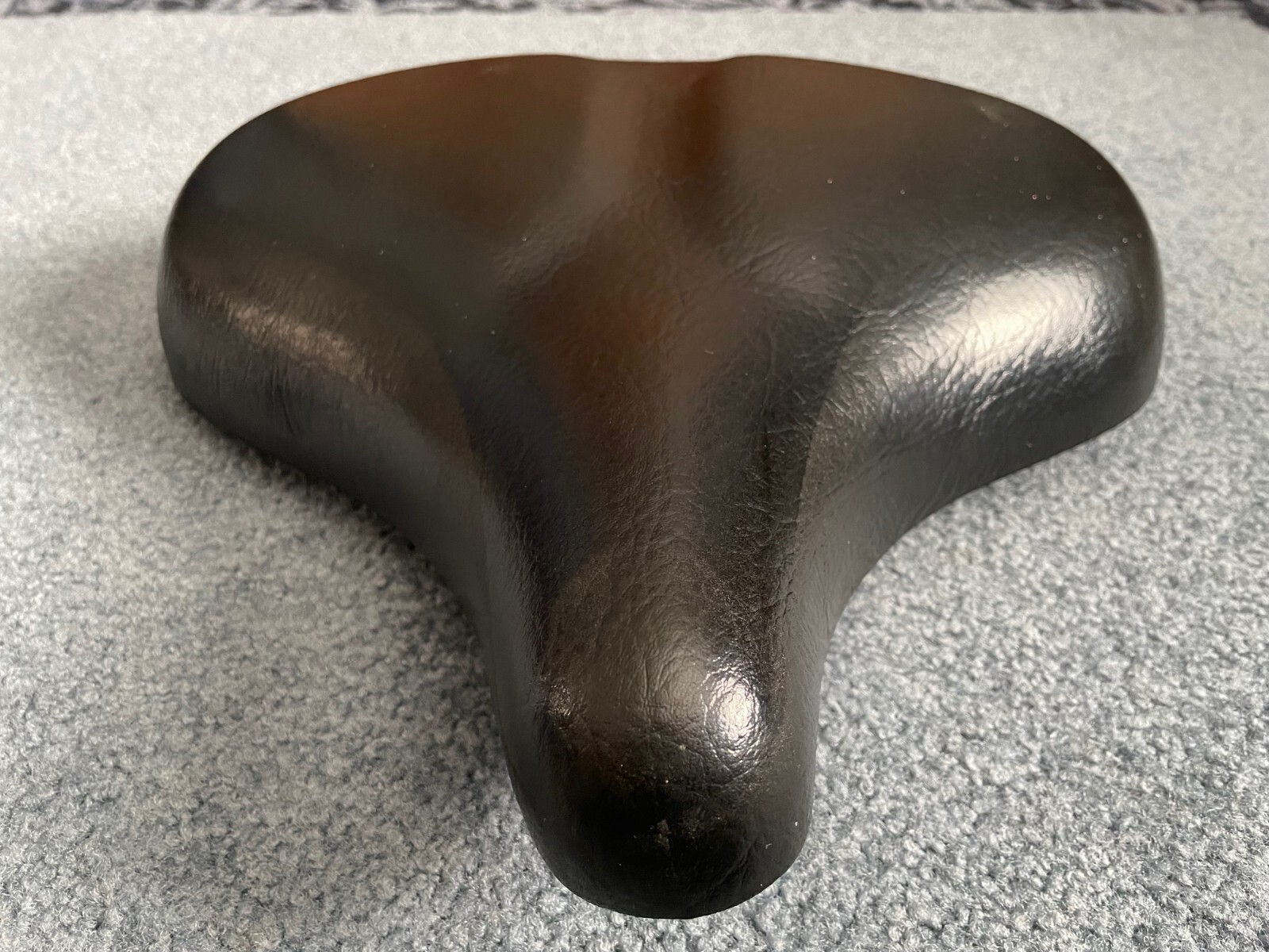 Cateye Ergociser Oversized Bike Seat, Comfortable Replacement Bicycle Seat