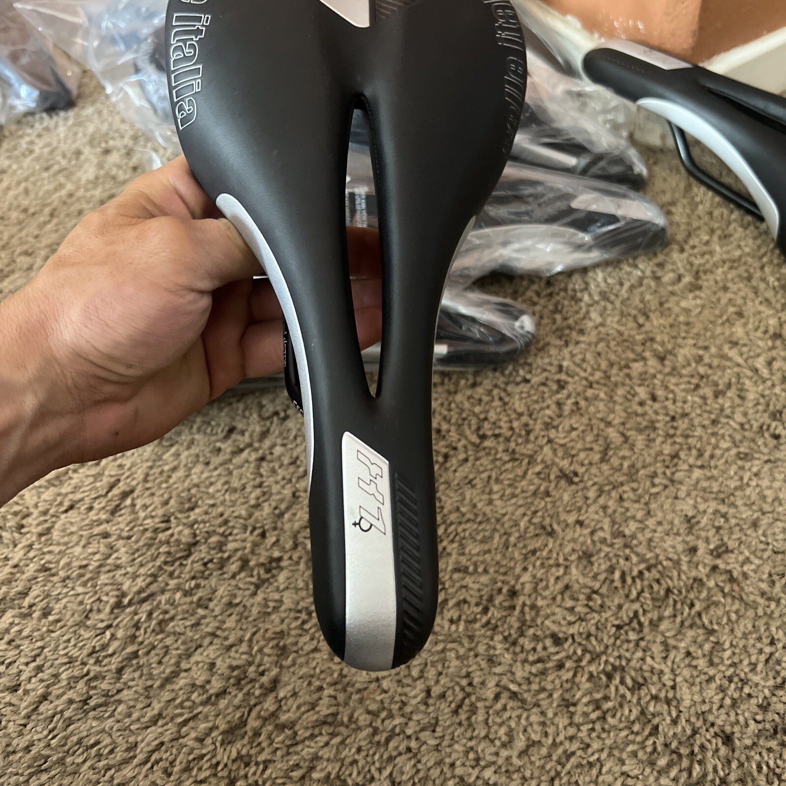 Selle Italia X1 Flow Premium Bike Saddle Seat Lightweight Comfortable- BRAND NEW