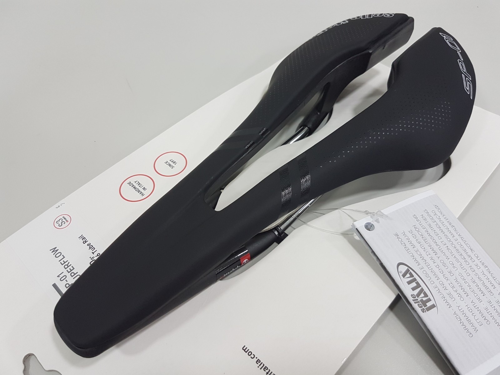 Selle Italia SP-01 Superflow S3 TI 316 Tube Ø7mm Rail Bicycle Saddle Black