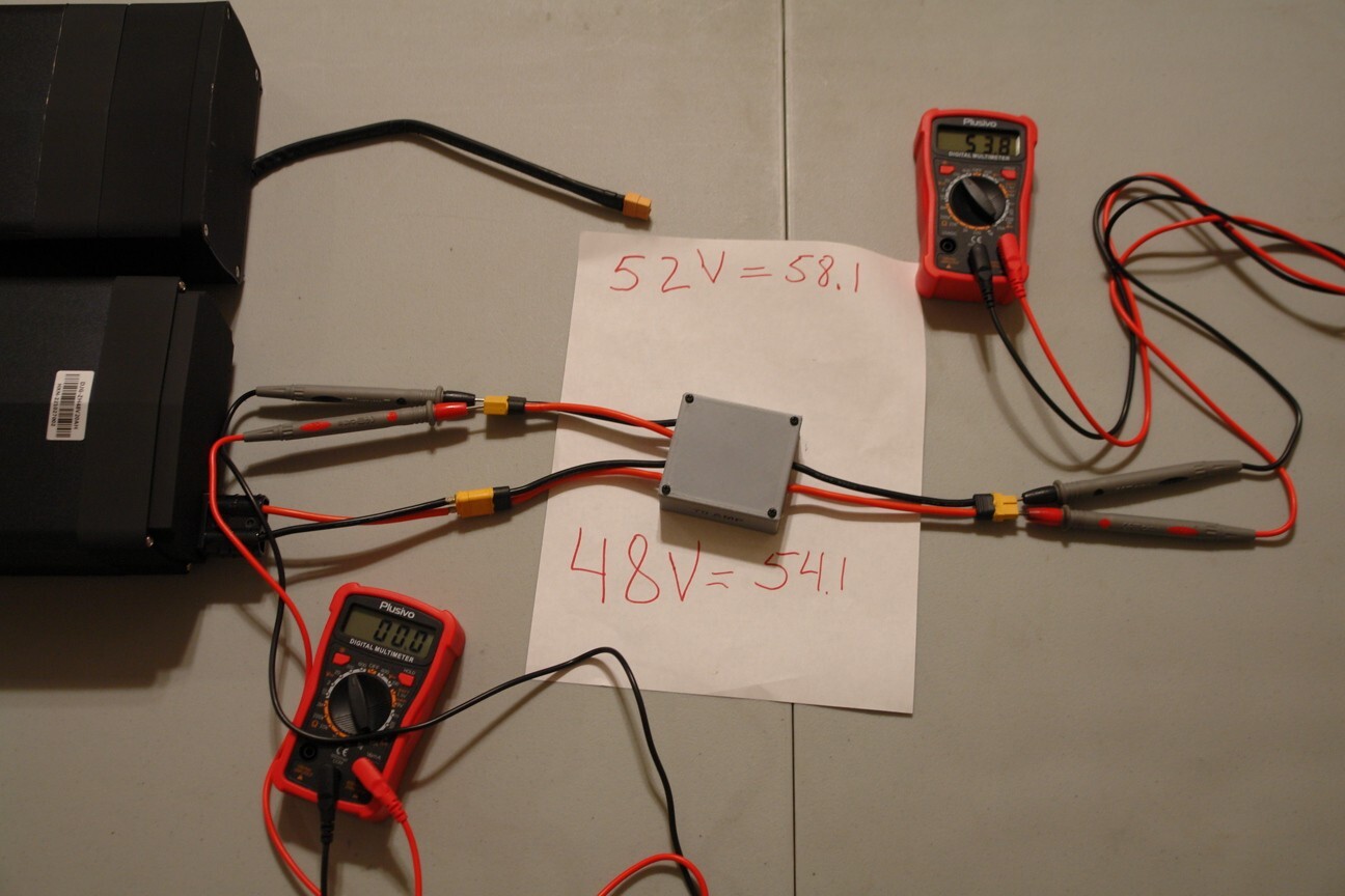 E-Bike Multi-Battery Discharge Converter for 3 batteries,XT60 