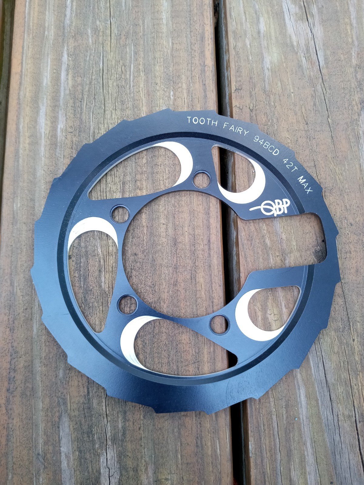 NOS New Old Stock QBP TOOTH FAIRY 94BCD 42T MAX 6061 chainring bash guard BLACK
