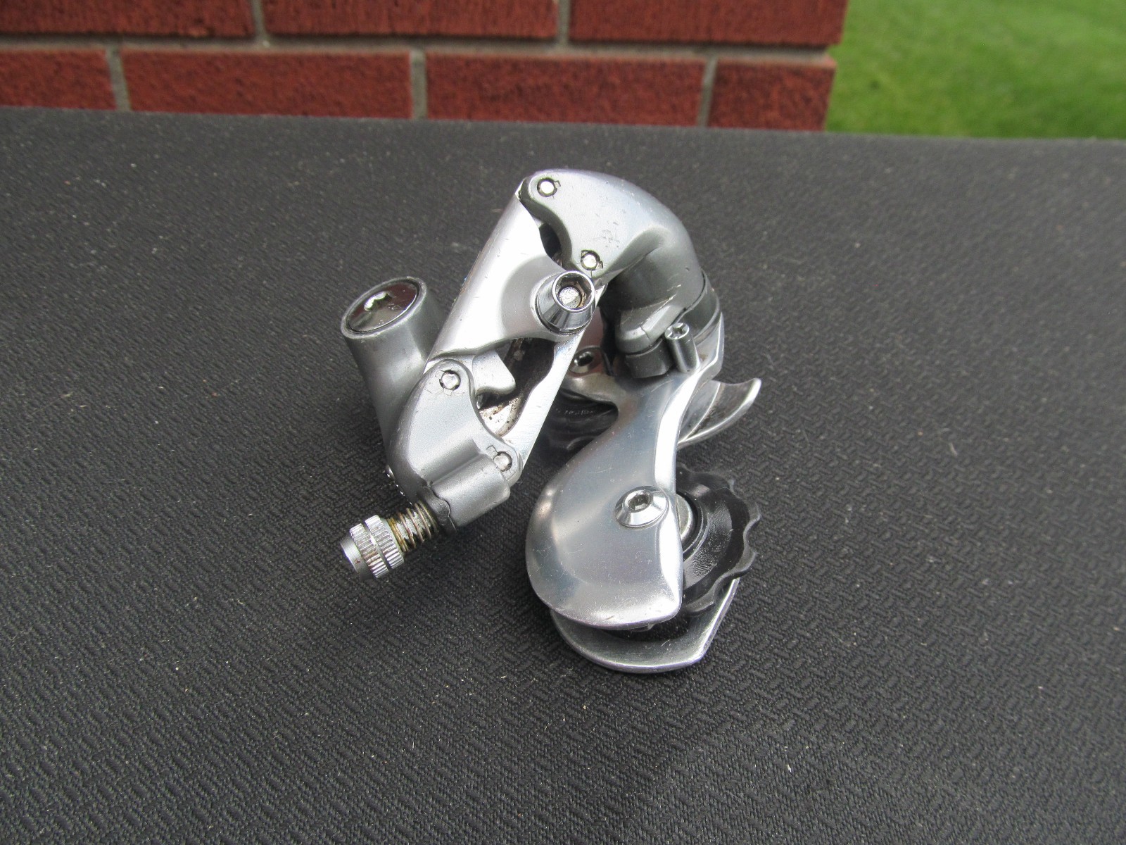 Shimano 600 Down Tube Shift Levers, Front (clamp on) and Rear Derailleurs Used