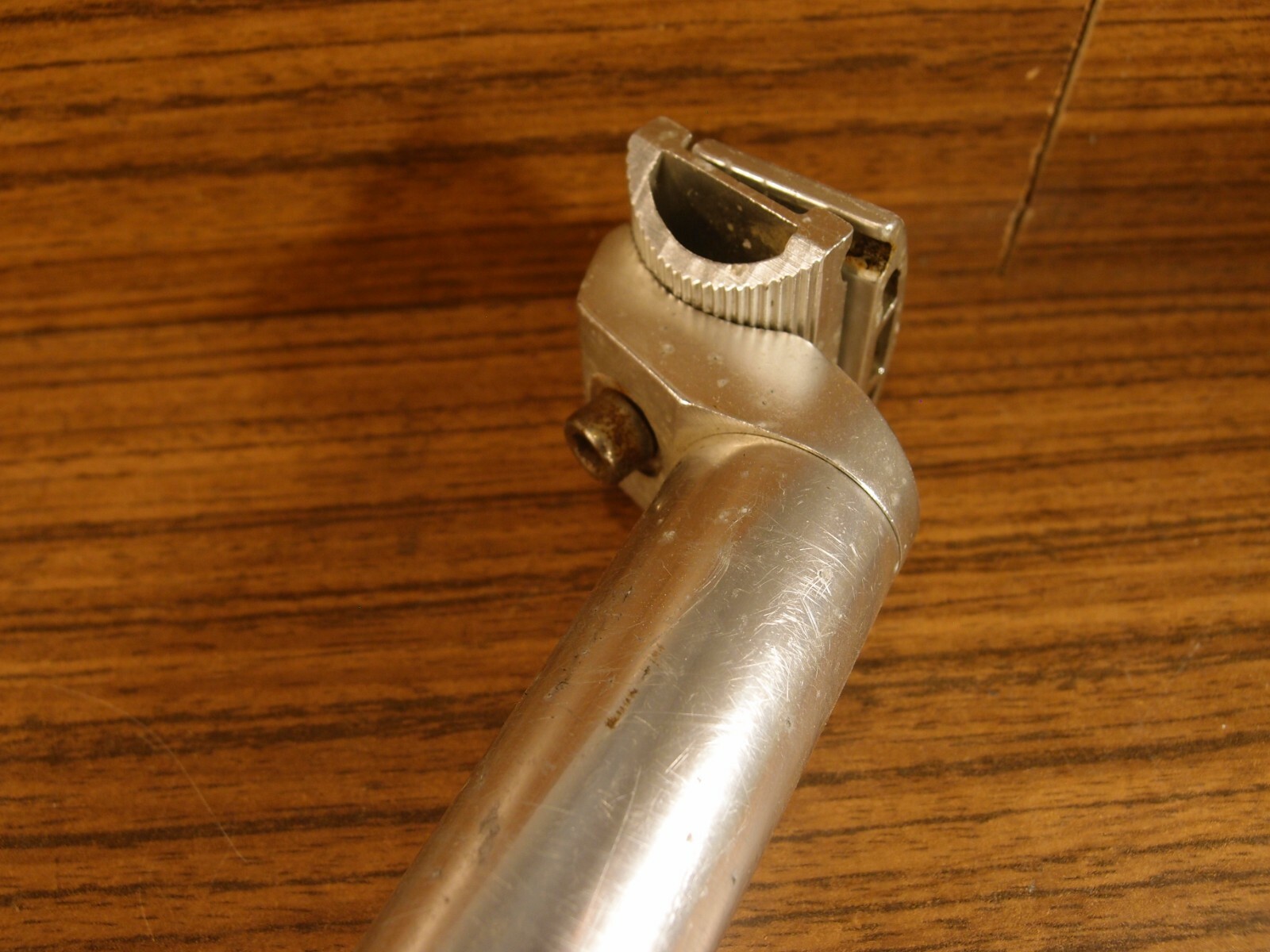 1997 MTB silver plain seatpost JD components 30.2 mm