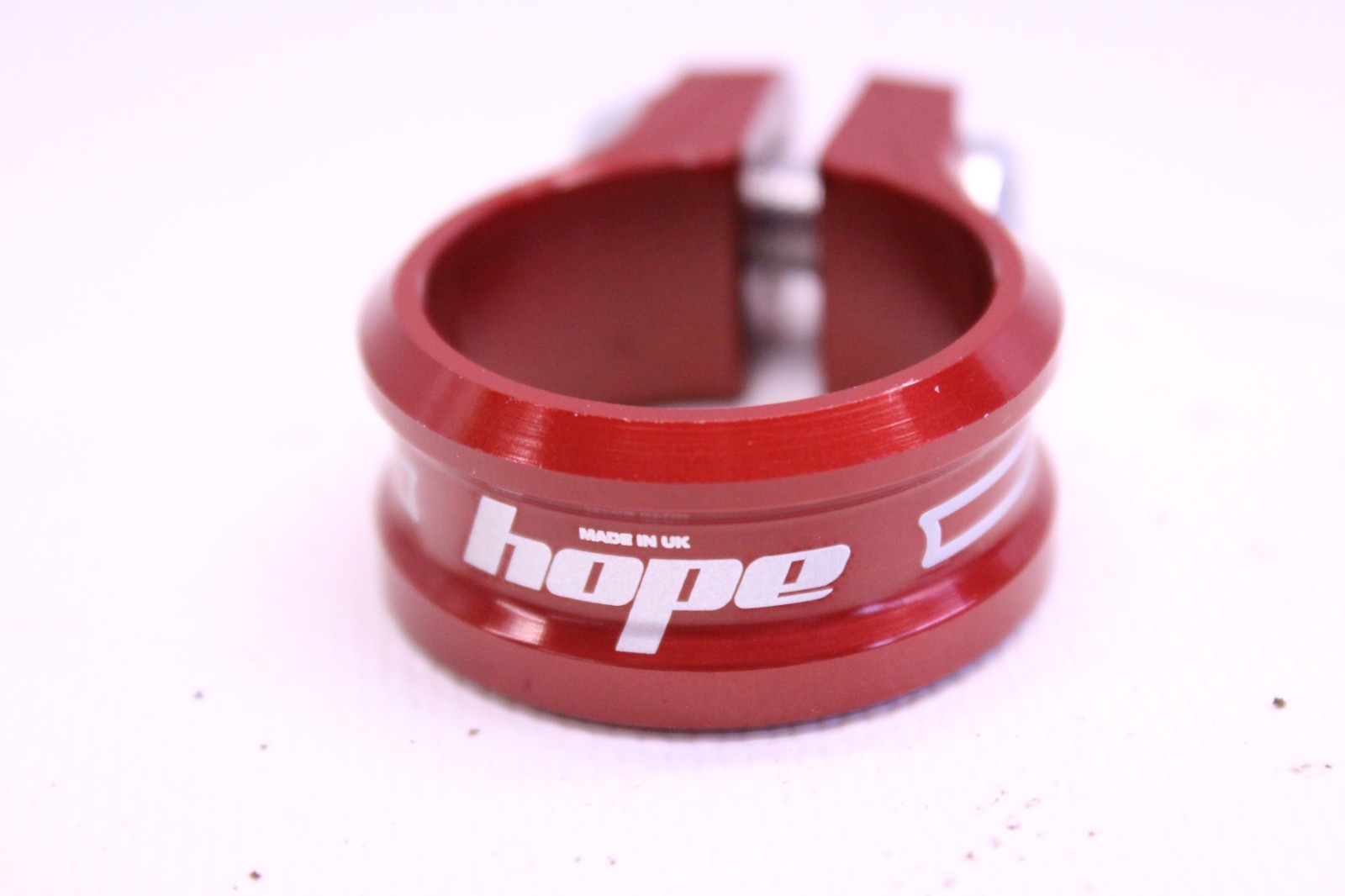 Hope 31.8 Seatpost Clamp Made in United Kingdom Red