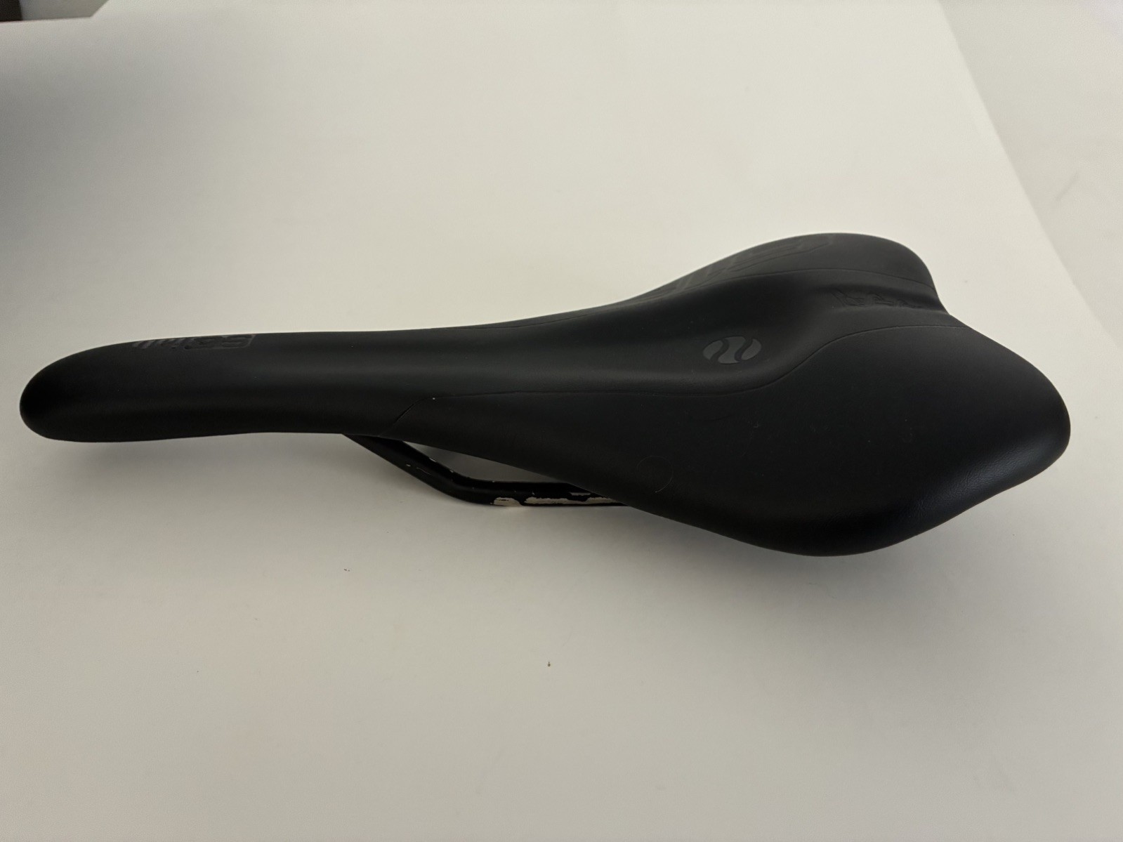 SQlab 612 Ergowave S-Tube Rail 15 Saddle, 15cm, Black