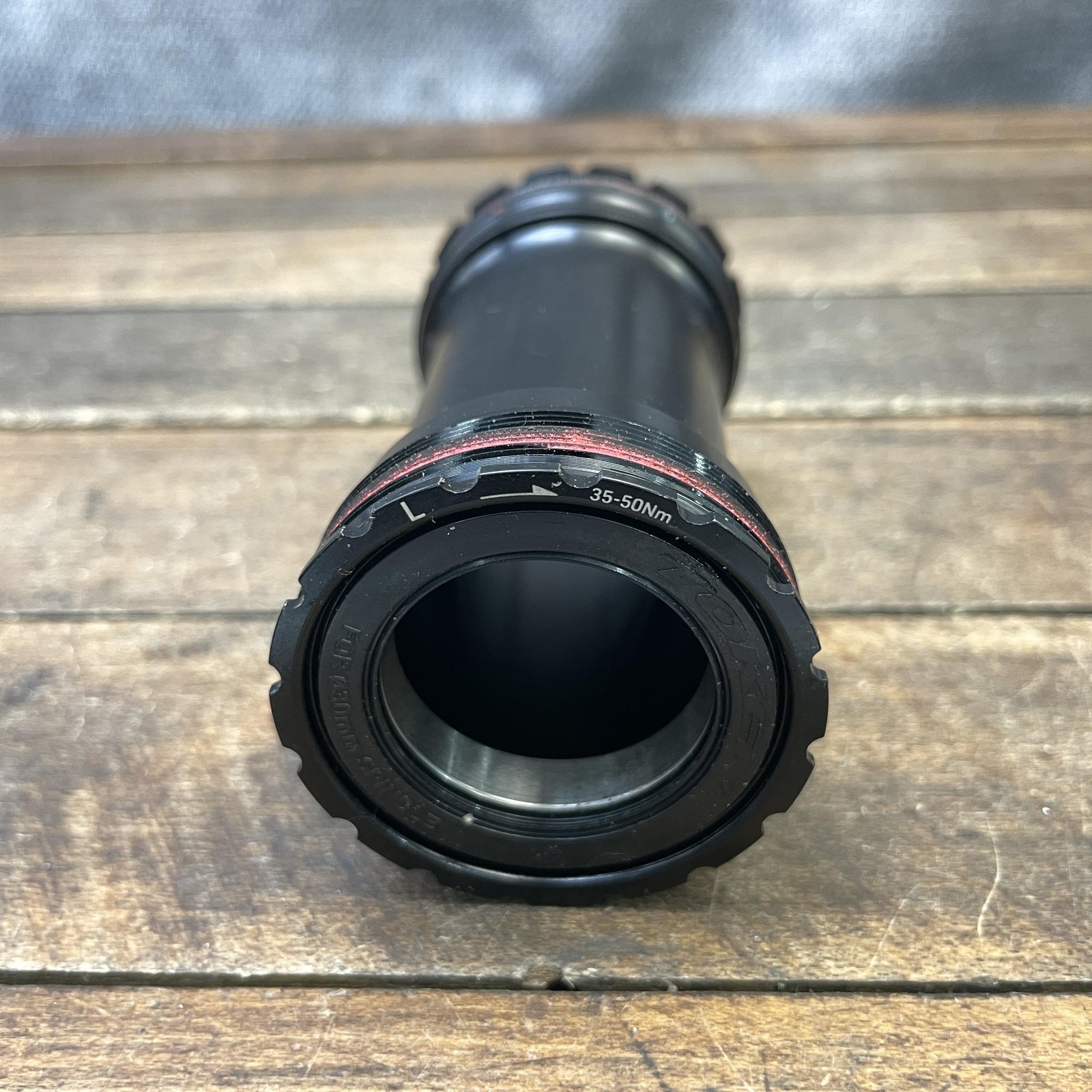 Token T47V386 Bottom Bracket T47 Inboard BB386 Ceramic Black Road Gravel