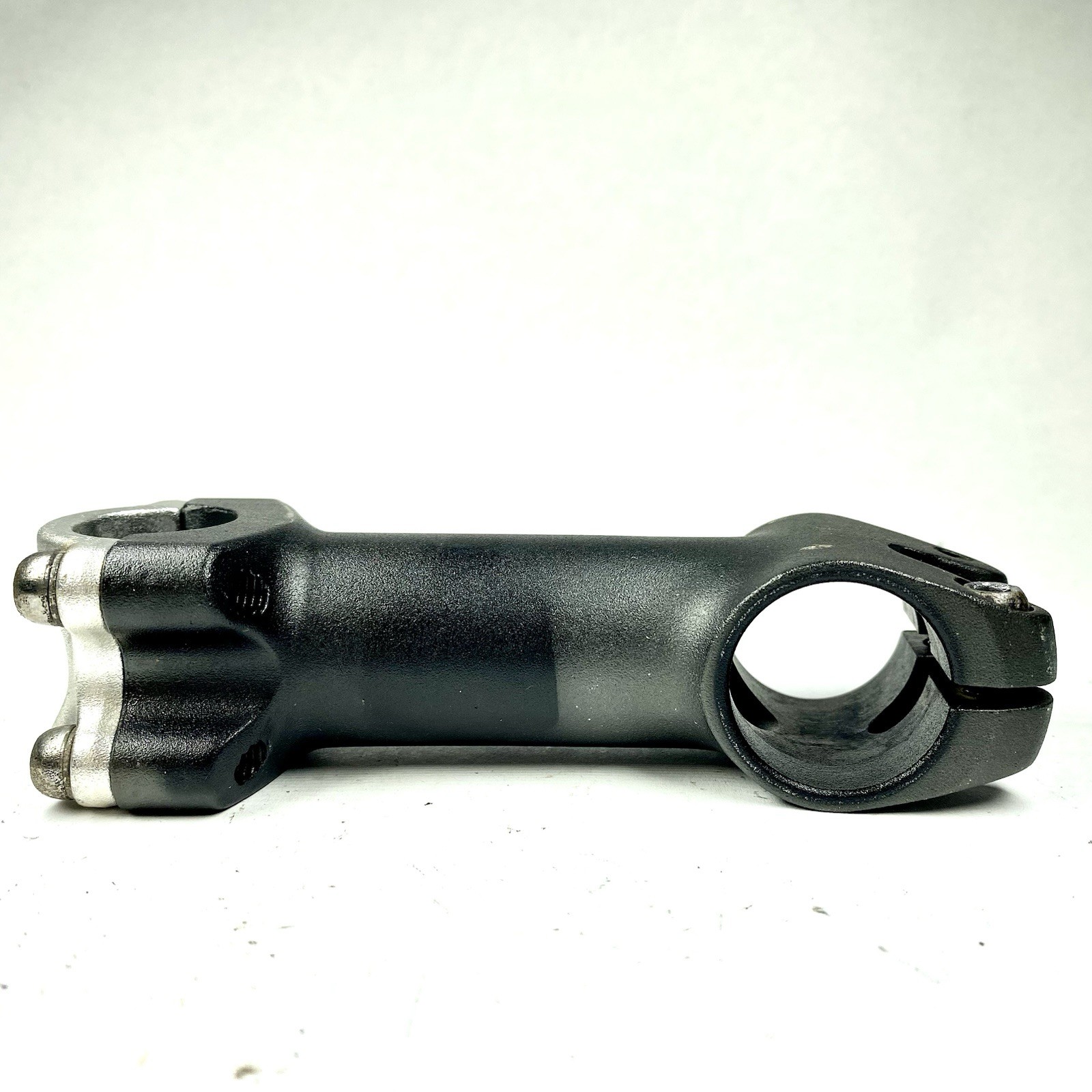 105mm Threadless Stem 1 1/8 26.0 Clamp Black Alloy Road Bike Stem Gravel 181g