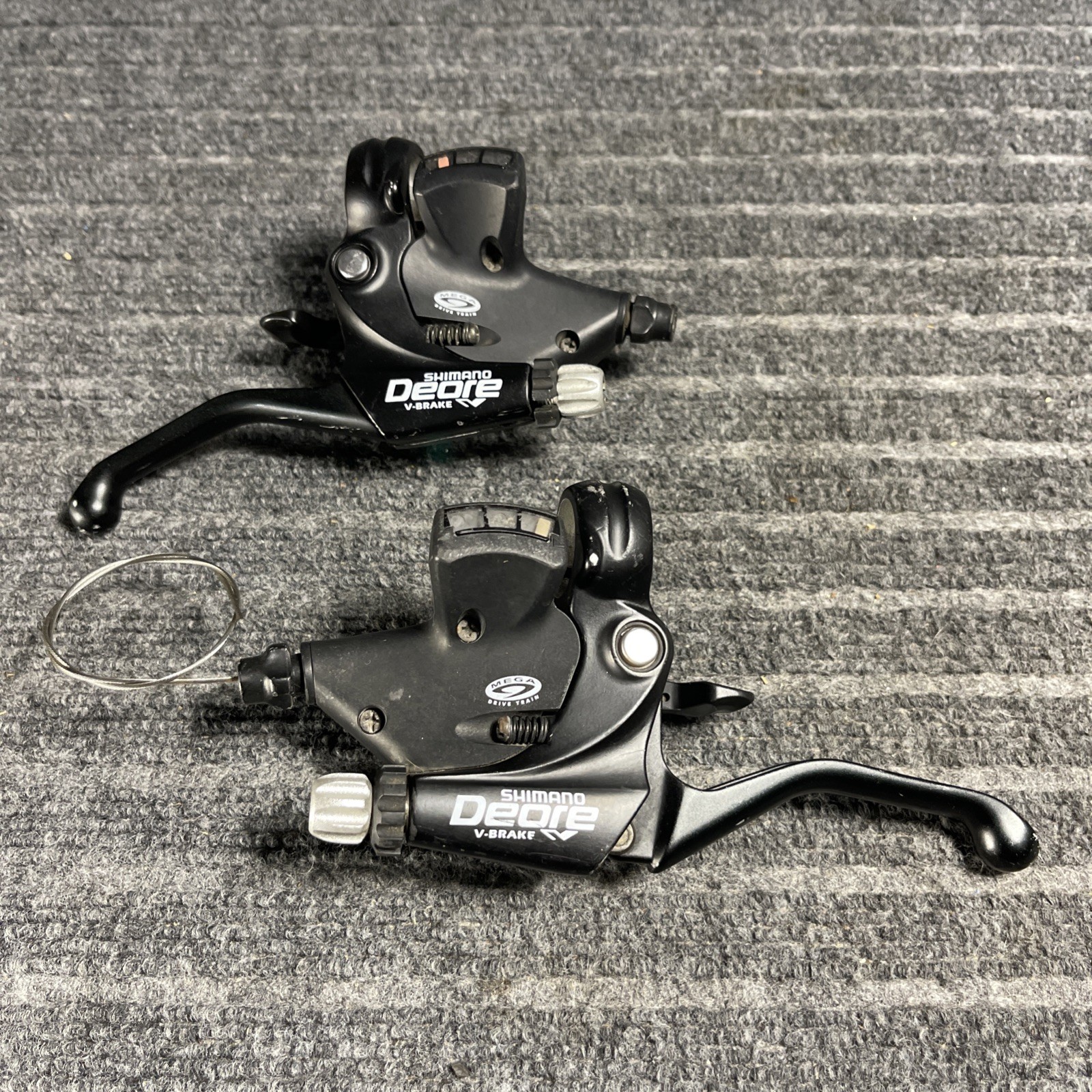 Shimano Deore ST-M510 Mega Drive 3×9 V-Brake Shifter Levers Right/Left PARTS