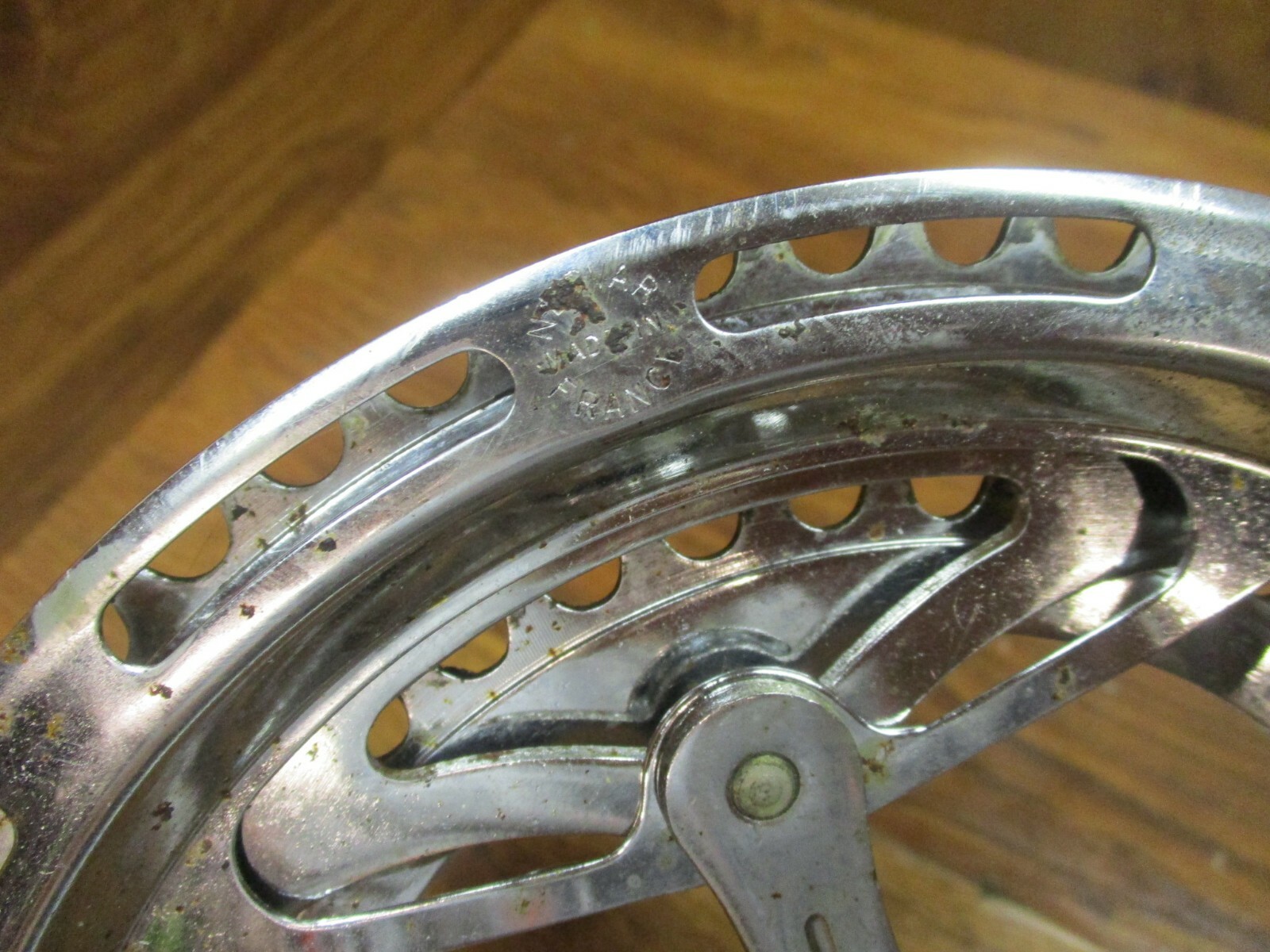 VINTAGE NERVAR 52/40T COTTER PINED CRANK SET CHAIN GUARD BOTTOM BRACKET PEDALS