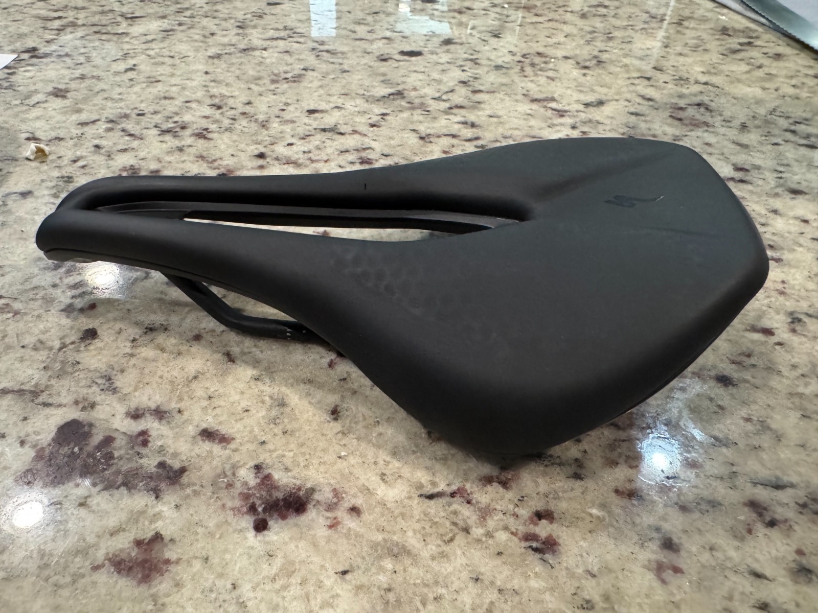 Specialized 143mm Power Expert Saddle – Black